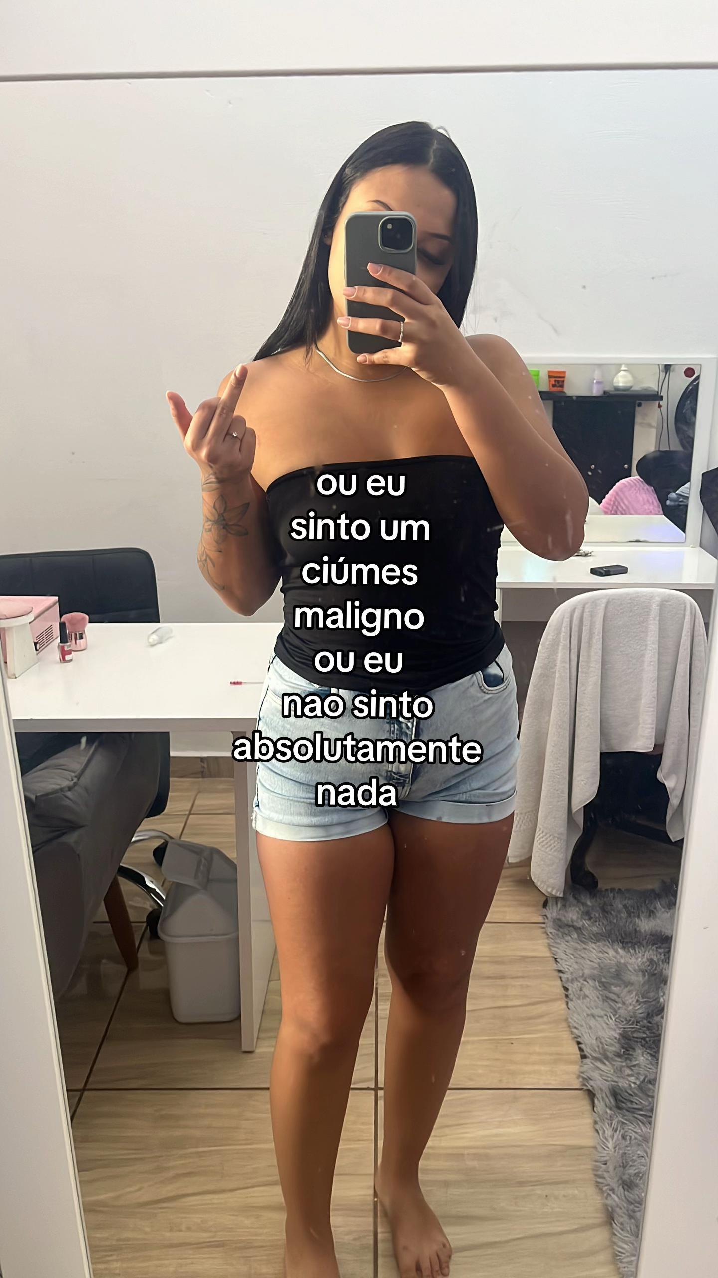 @𝐸🎀