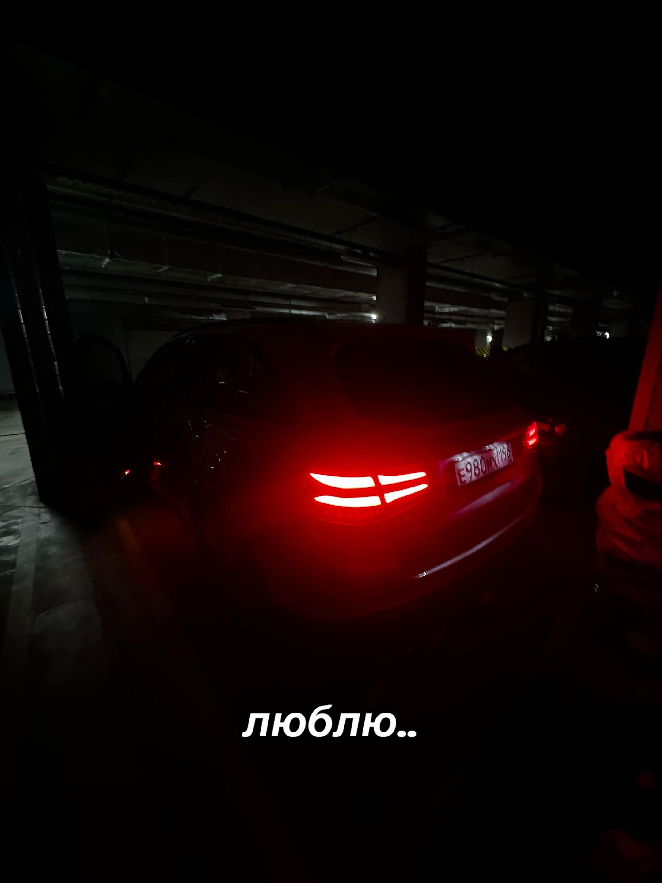 @Мамин модник на папином мерсе