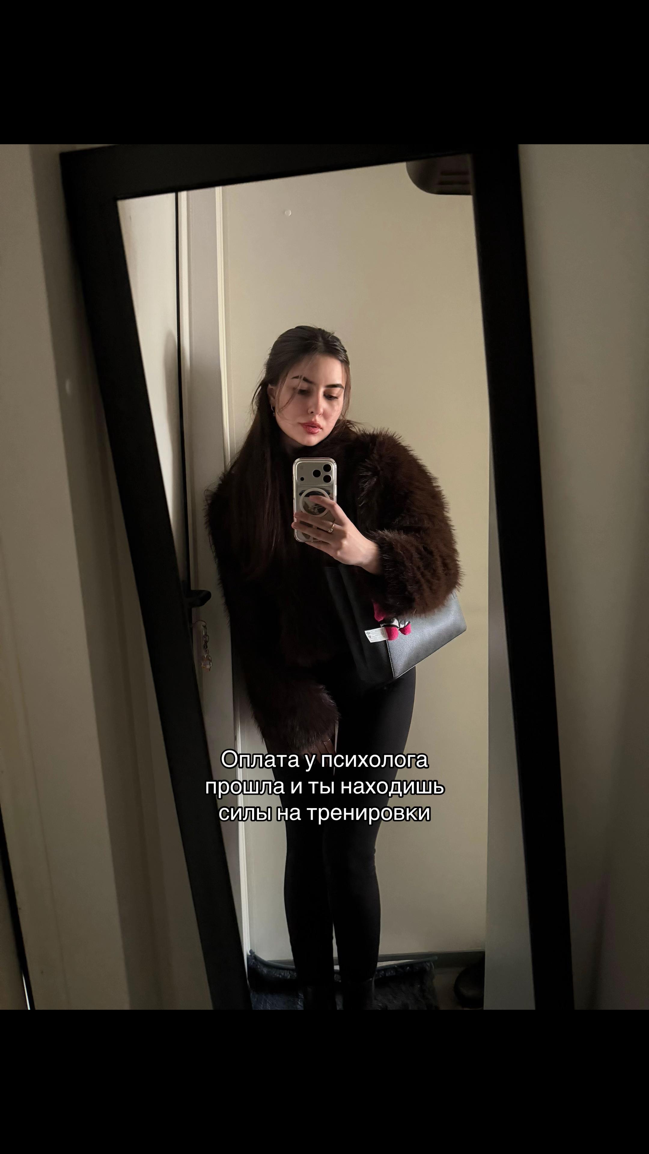 @rozirina