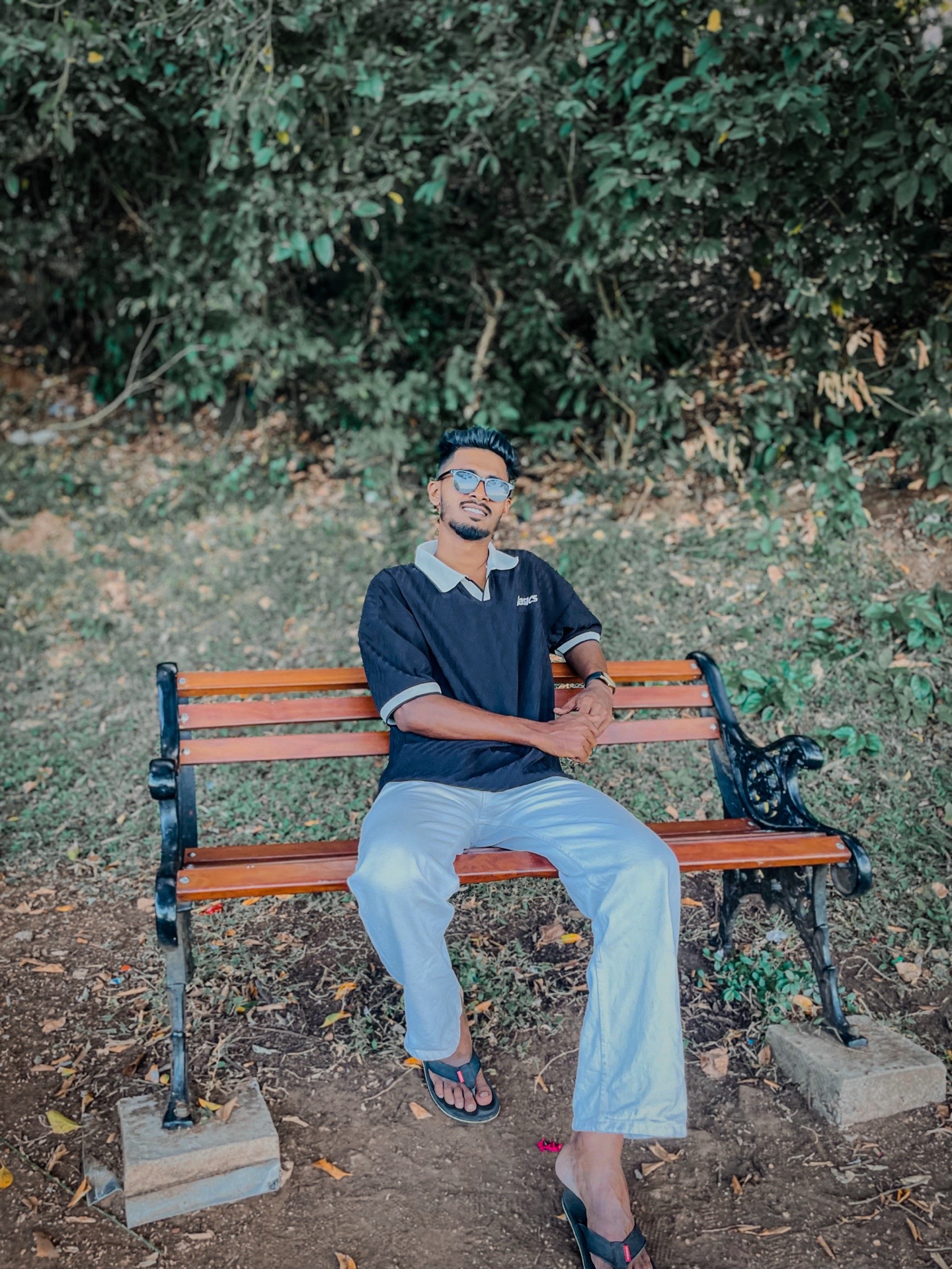 @𝐀𝐒𝐇 22🧤🇱🇰