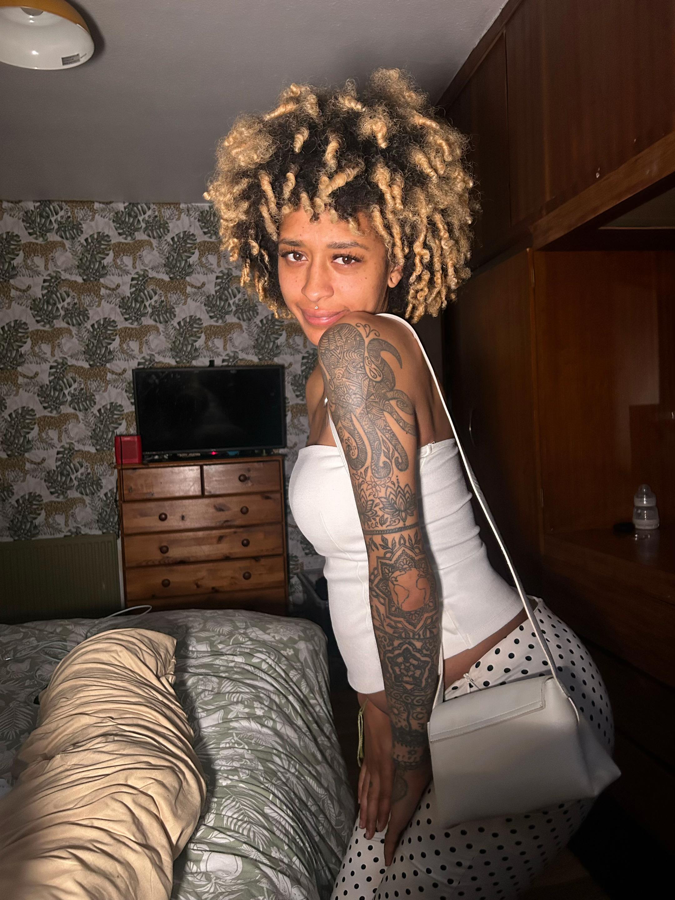 @caramelchels