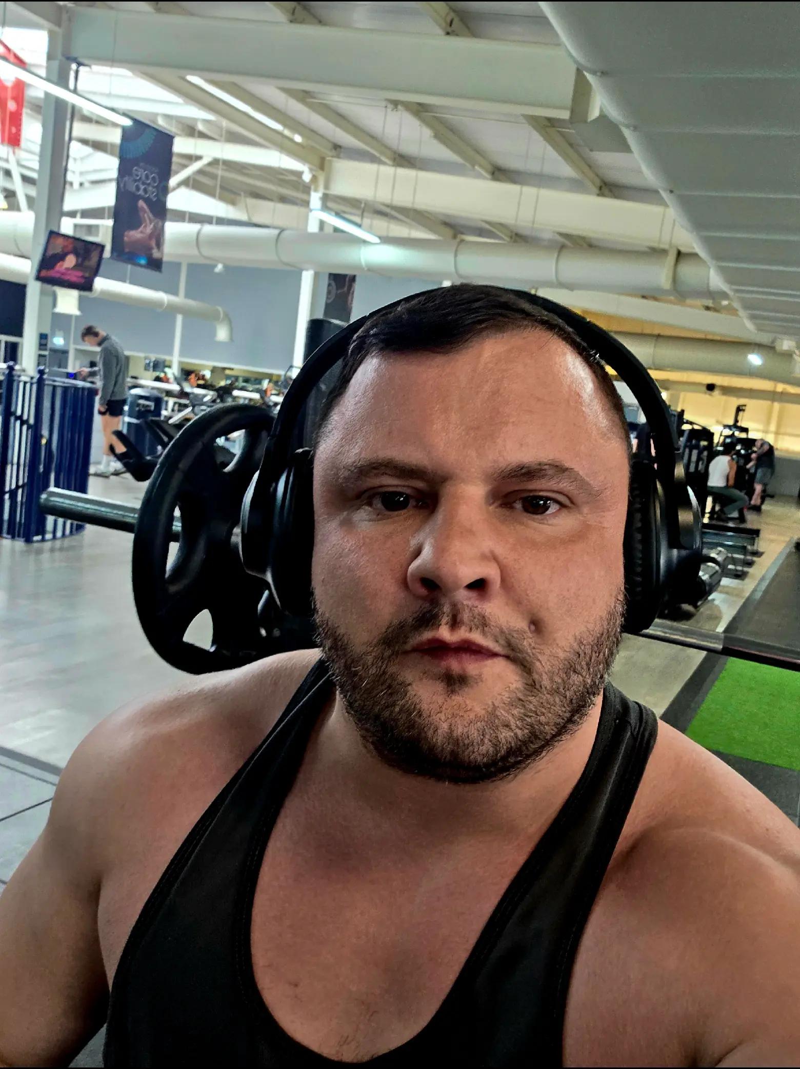 @MOST LOVED 🦍