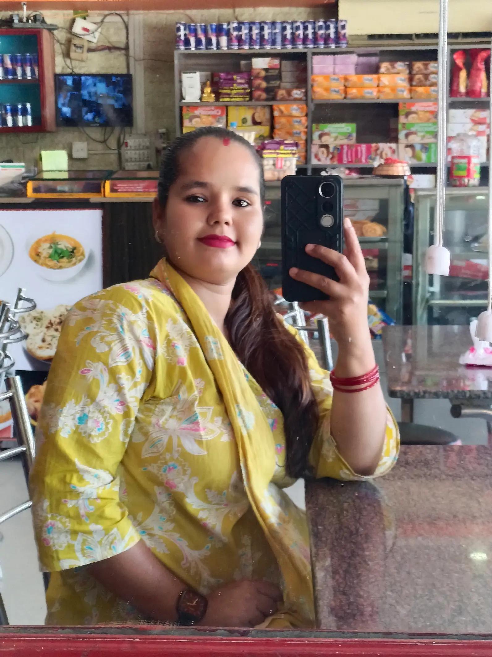 @म मता थापा पौडेल
