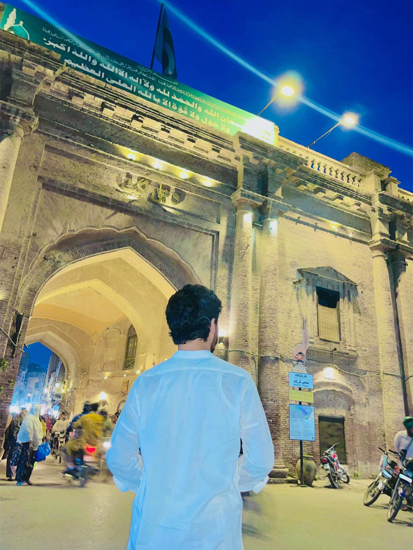 @ٹھاکر بھٹی  🔥😎