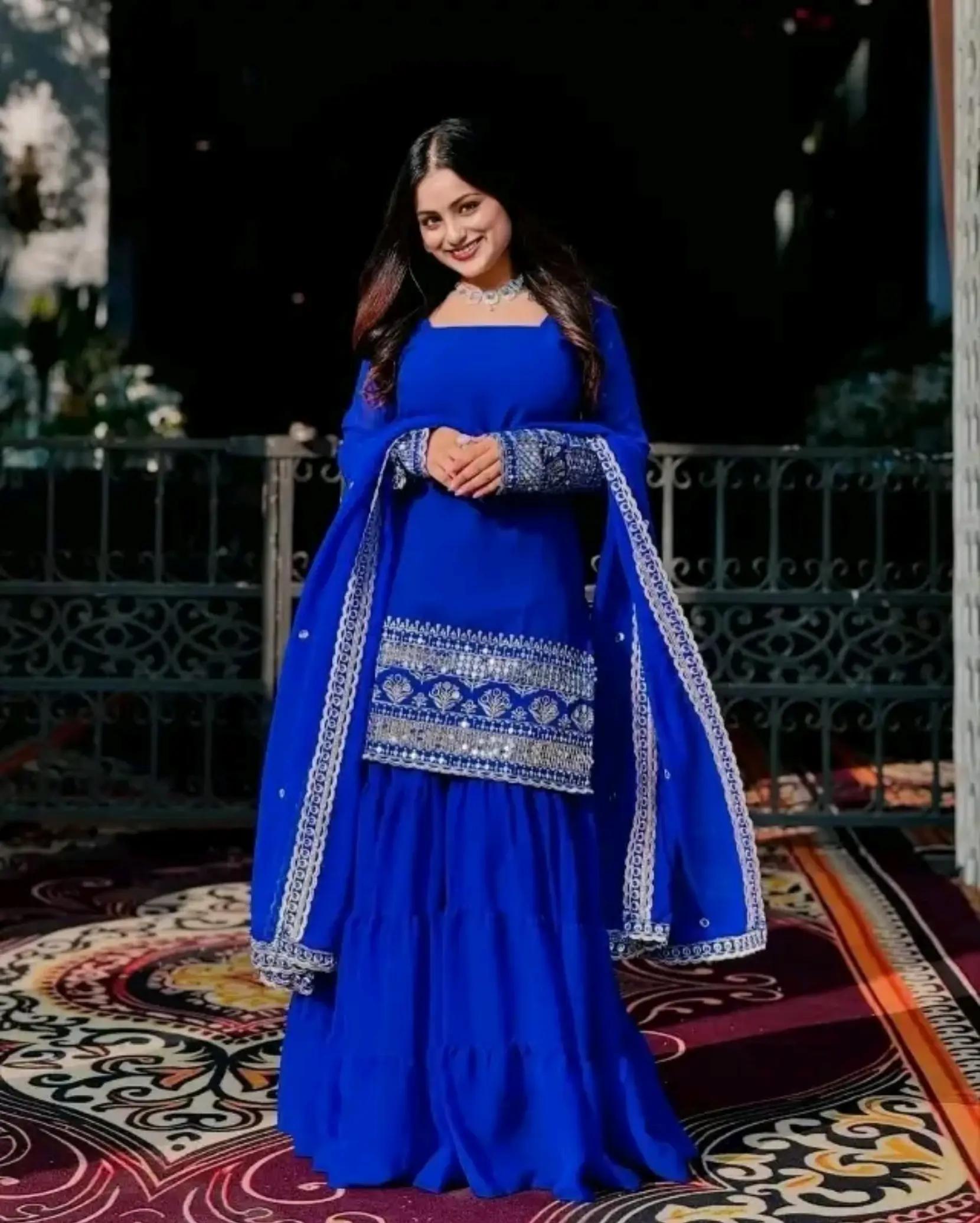 @manvifashion1🧿