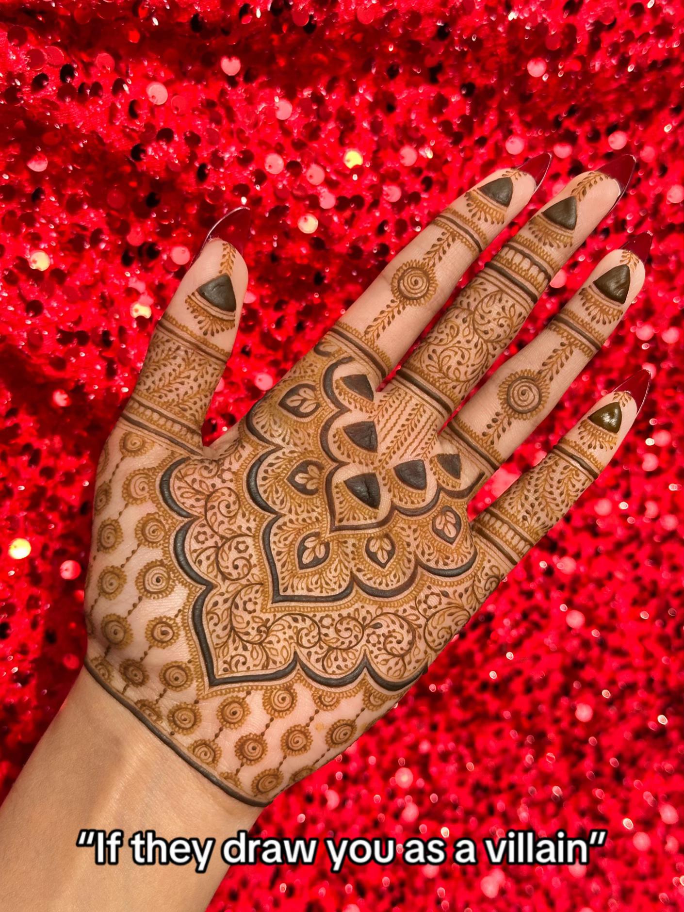 @Ayeshaa Henna