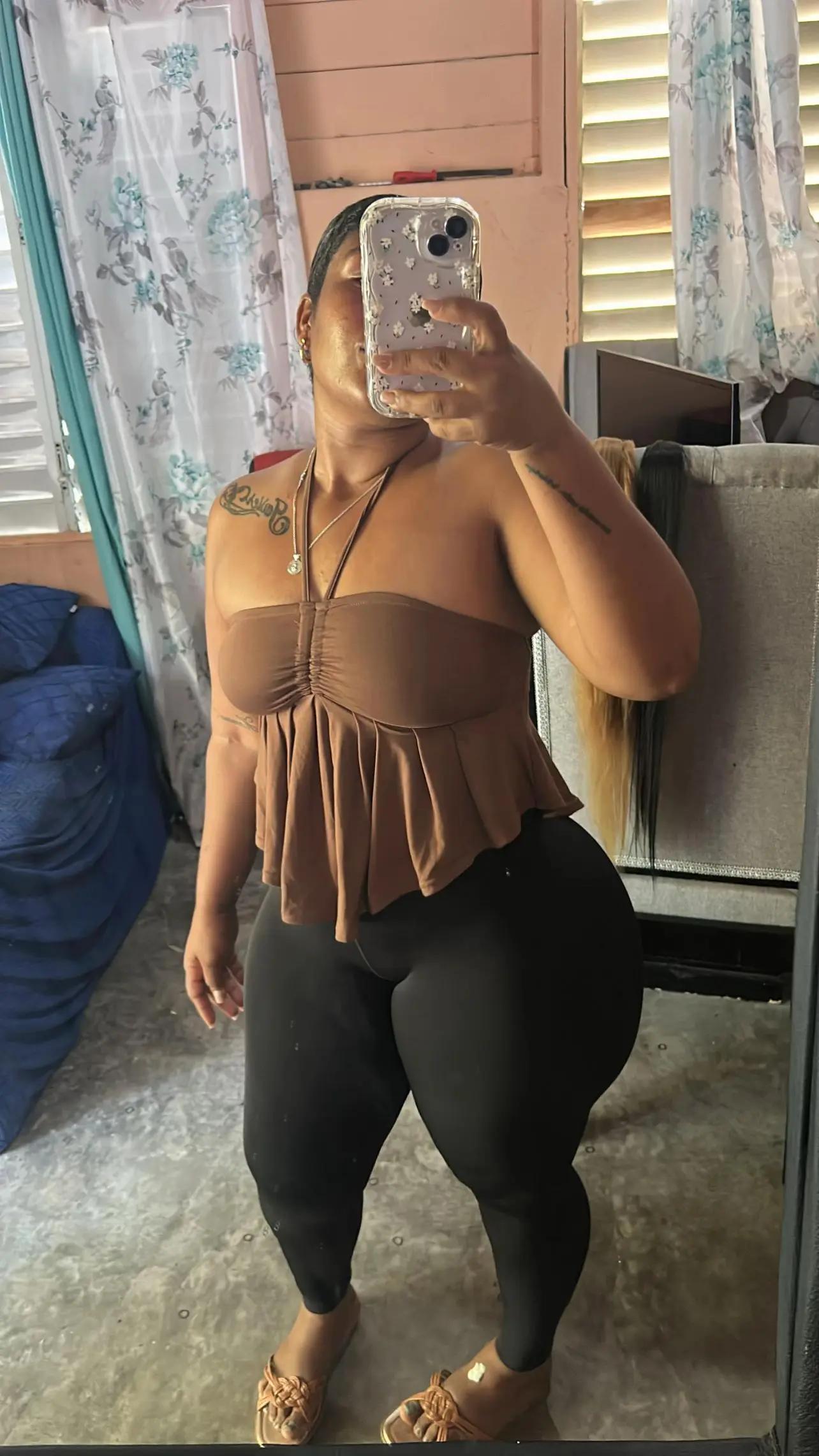 @victoria🍑🤭