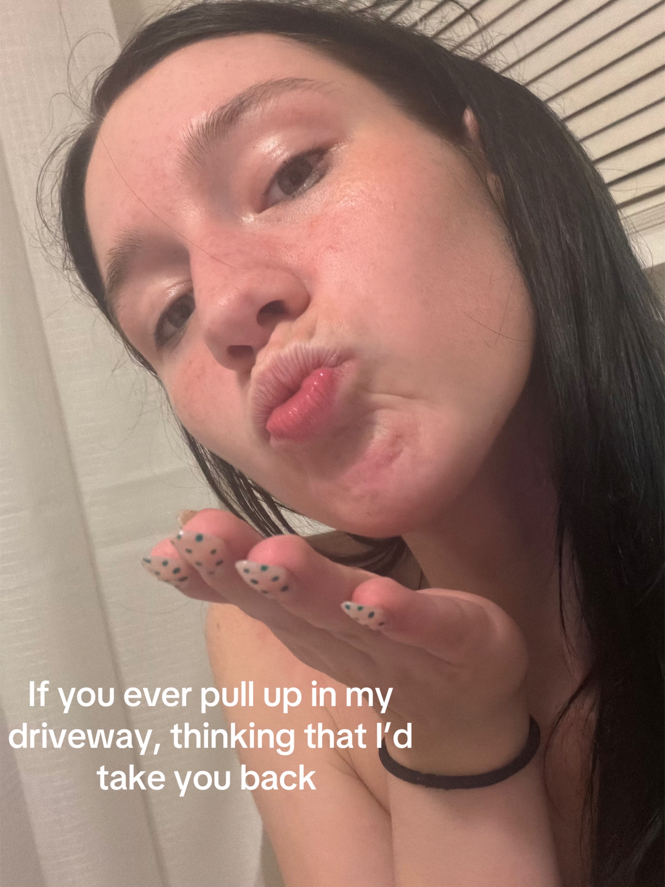 @𝓜𝓸𝓶𝓶𝔂 𝓐𝓾𝓽𝓽𝓲𝓮🖤