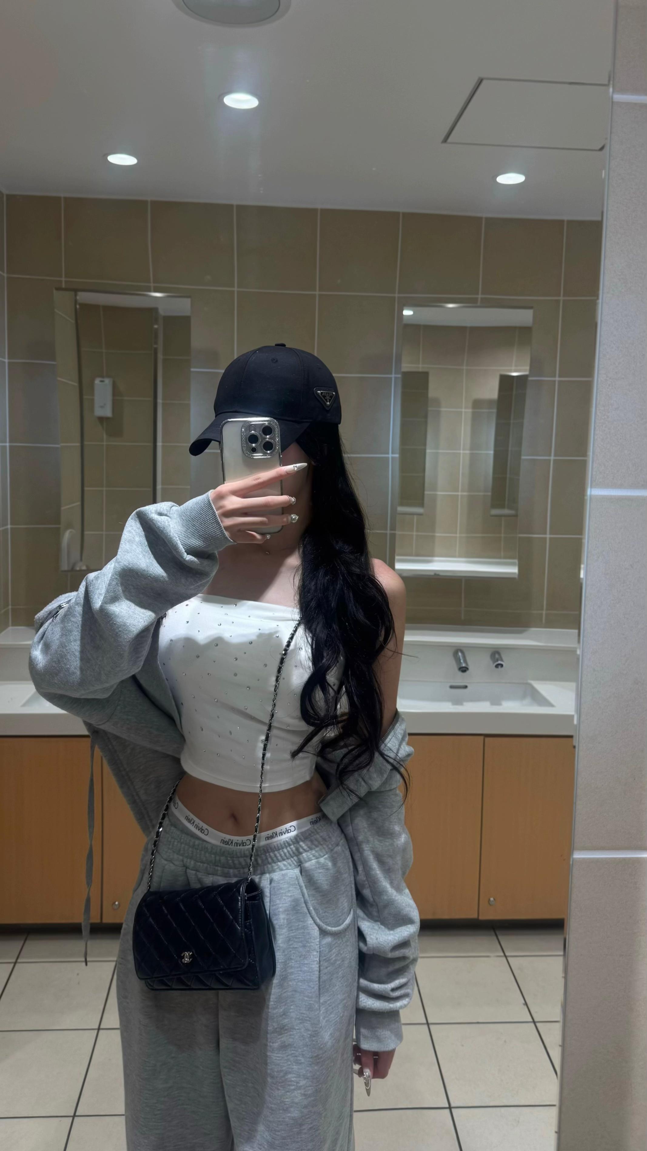 @𝒉𝒂𝒏𝒂