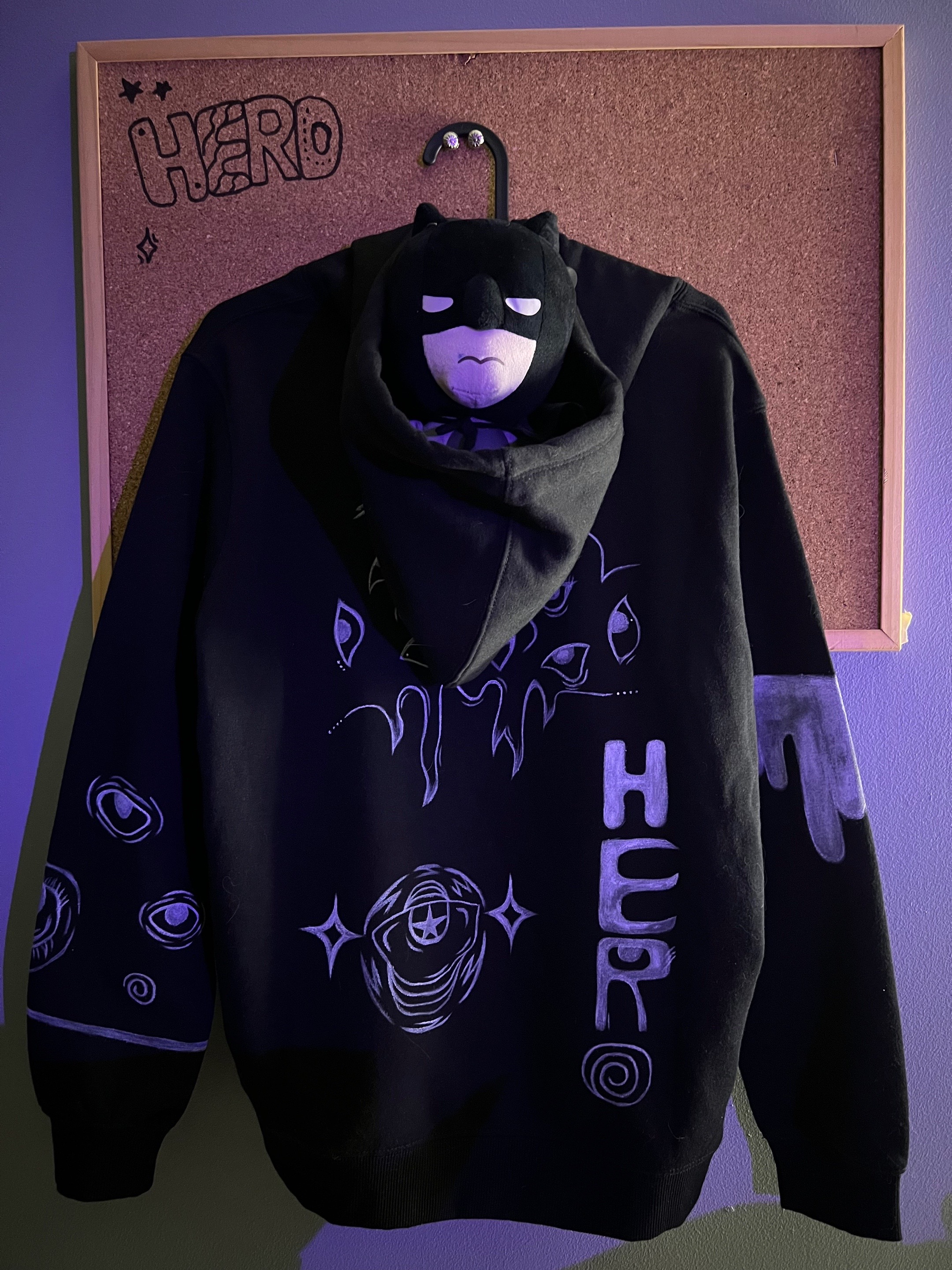 @Hero