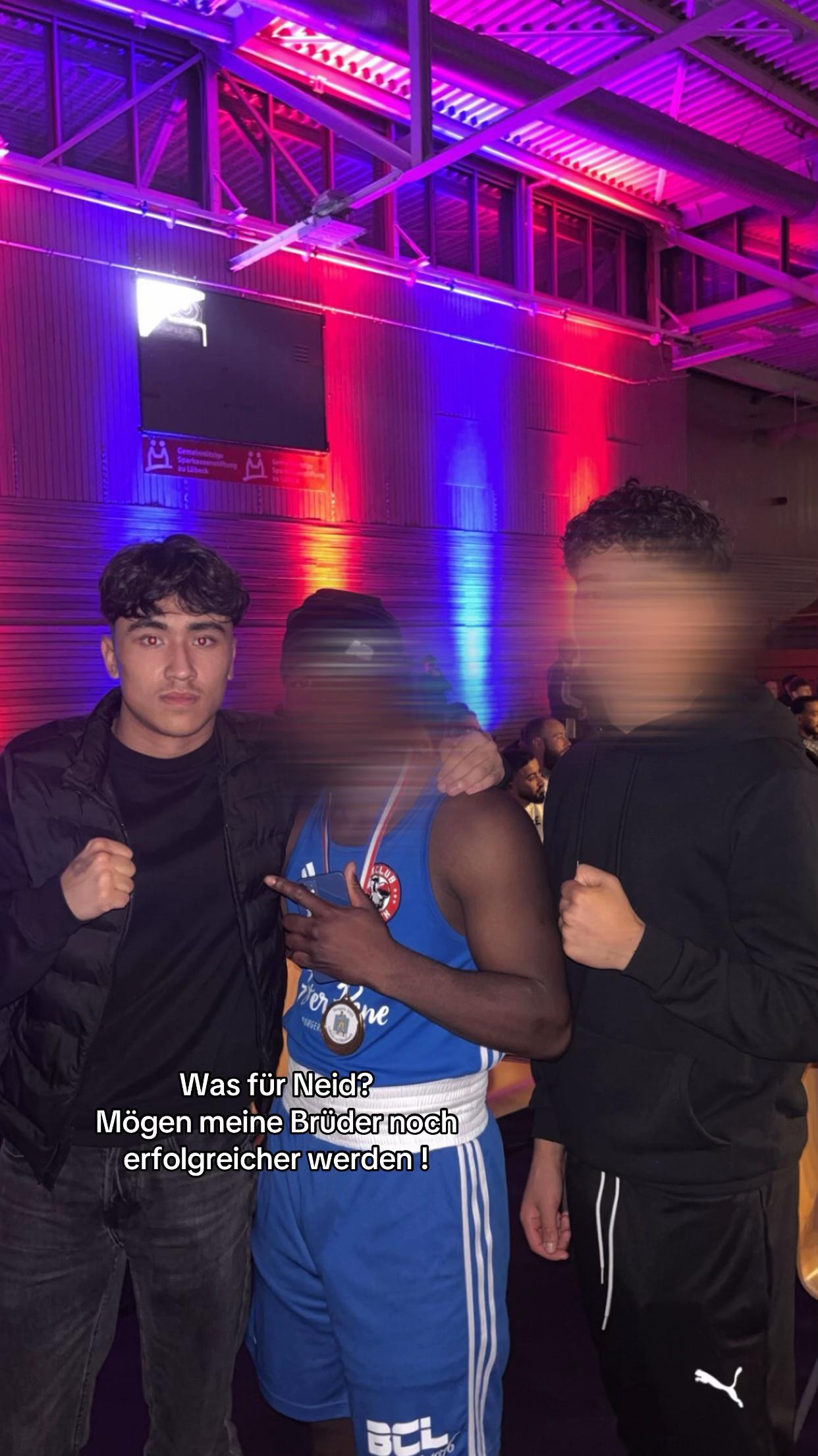 @𝐚𝐛𝐮_𝐦𝐨𝐡𝐚