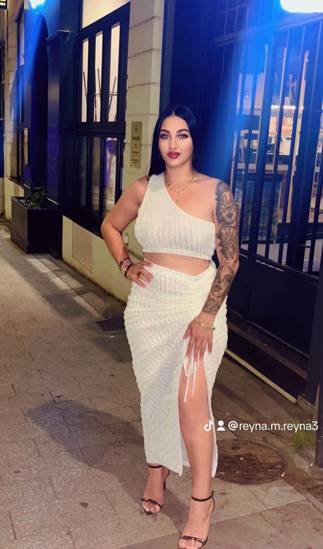 @Reyna🖤