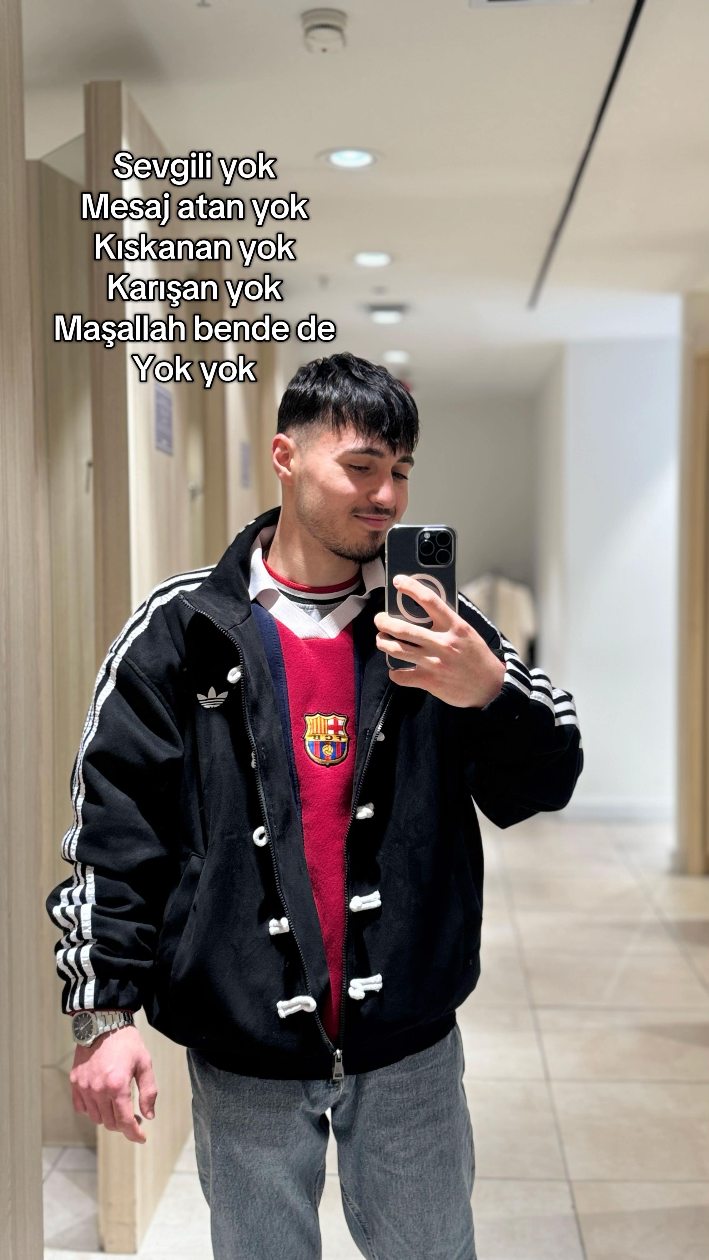 @userlyrics777