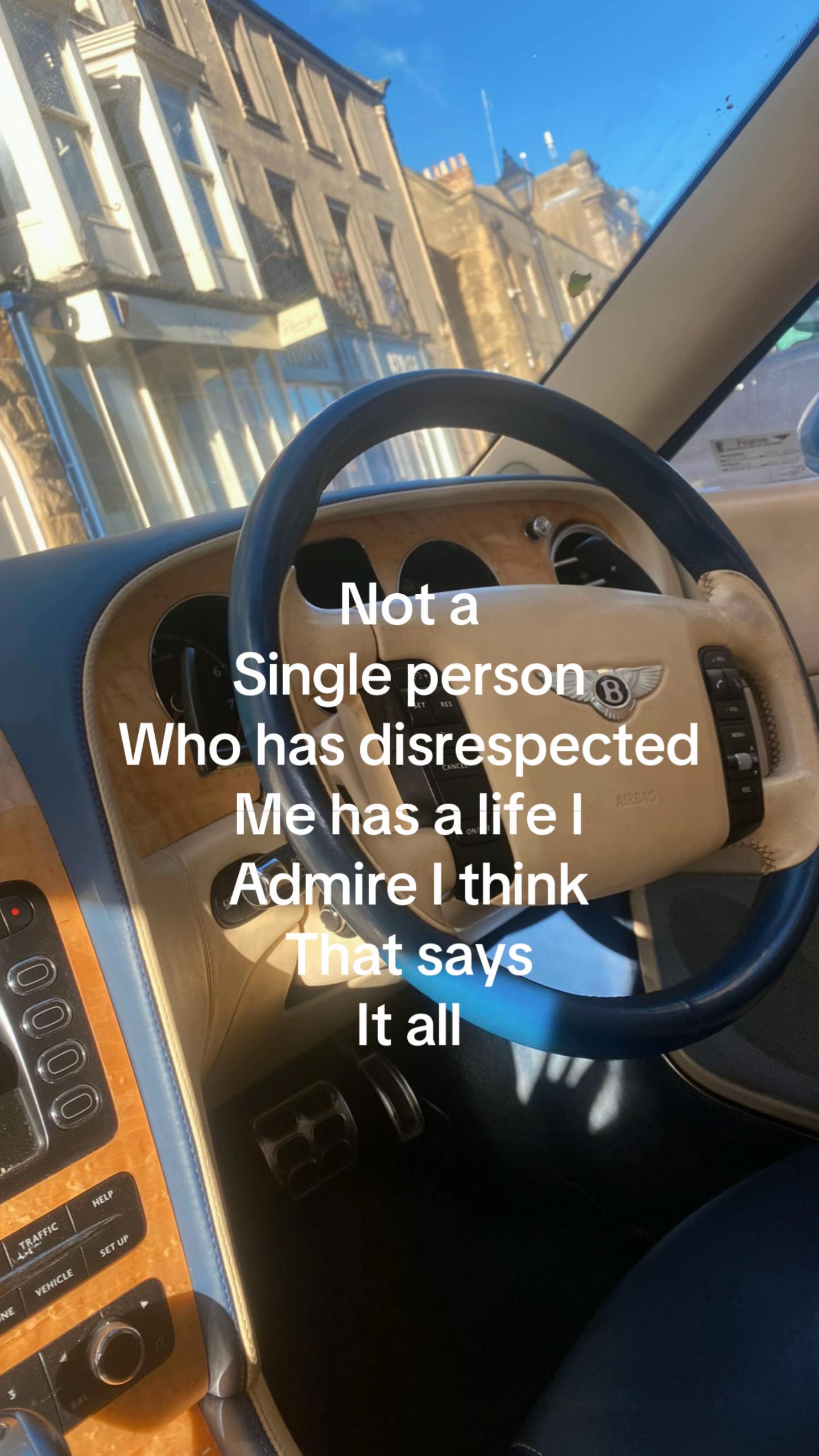 @𝓹𝓱𝓸𝓮𝓫𝓮🦄