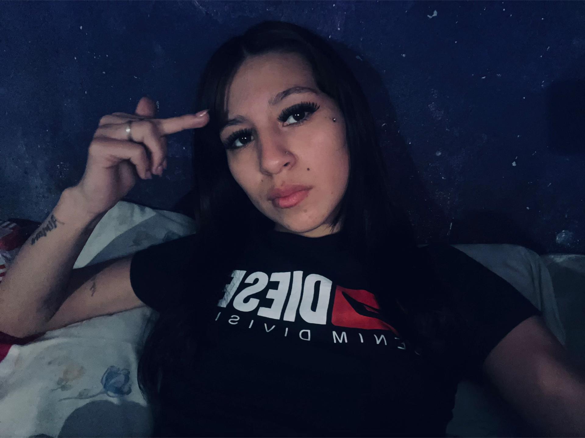 @Yuli🖤