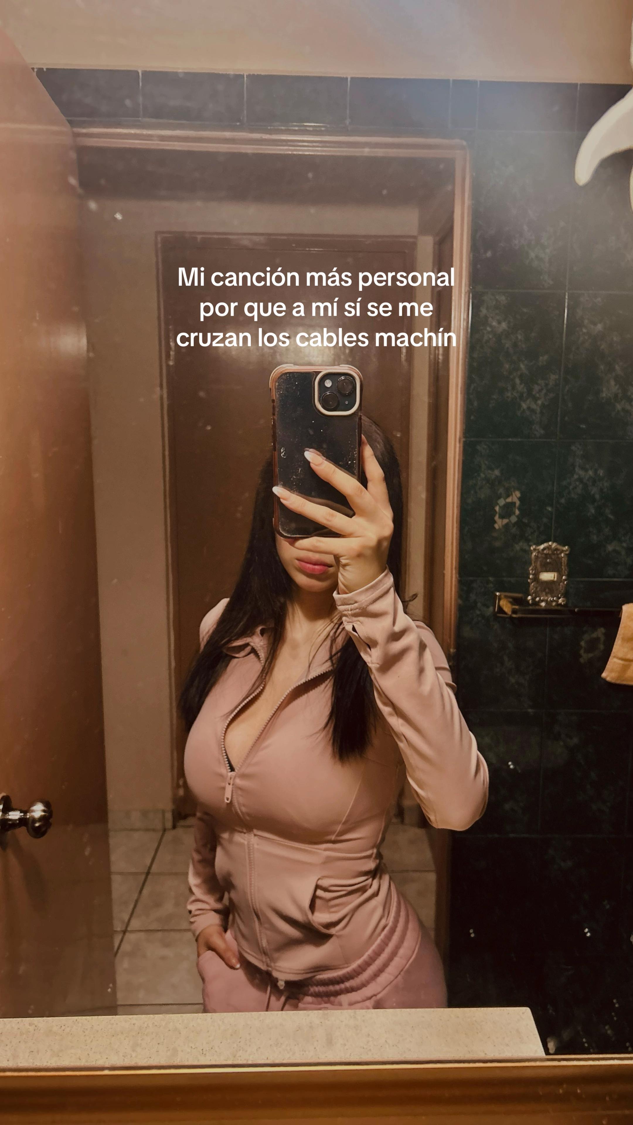 @???