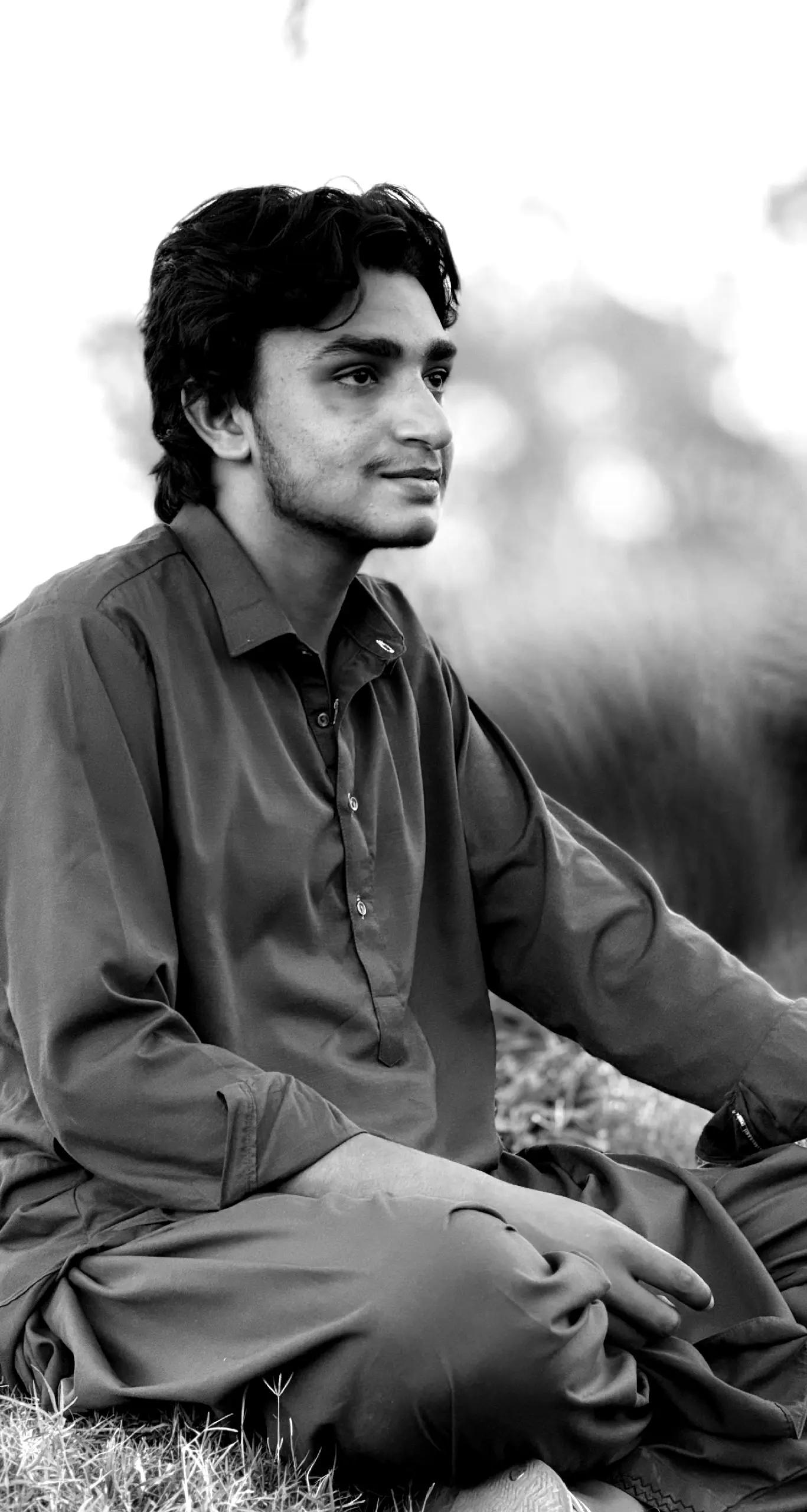 @Zurain_raza