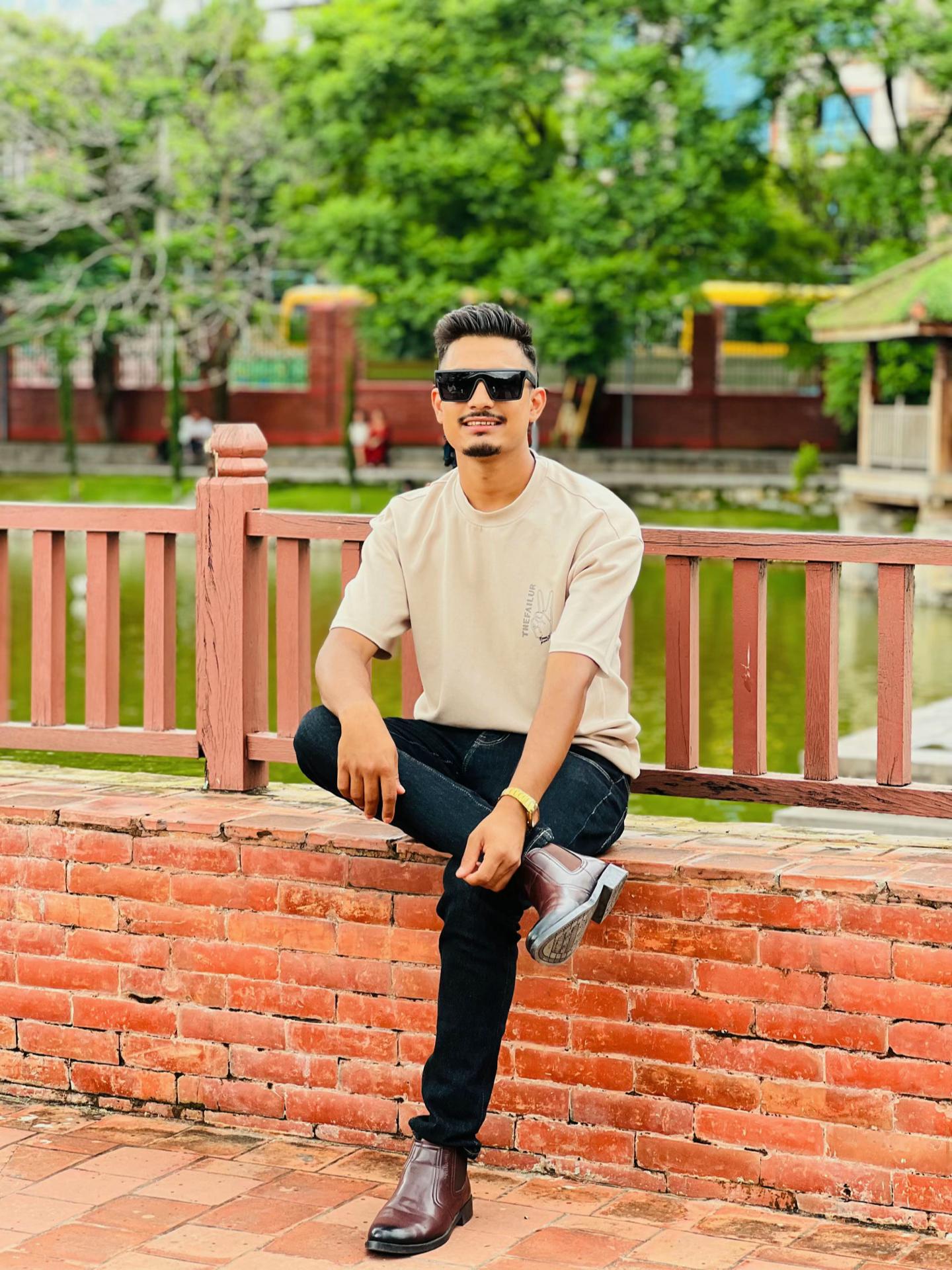 @🇯🇵ओखलढुंगे निराजन🇳🇵❤️