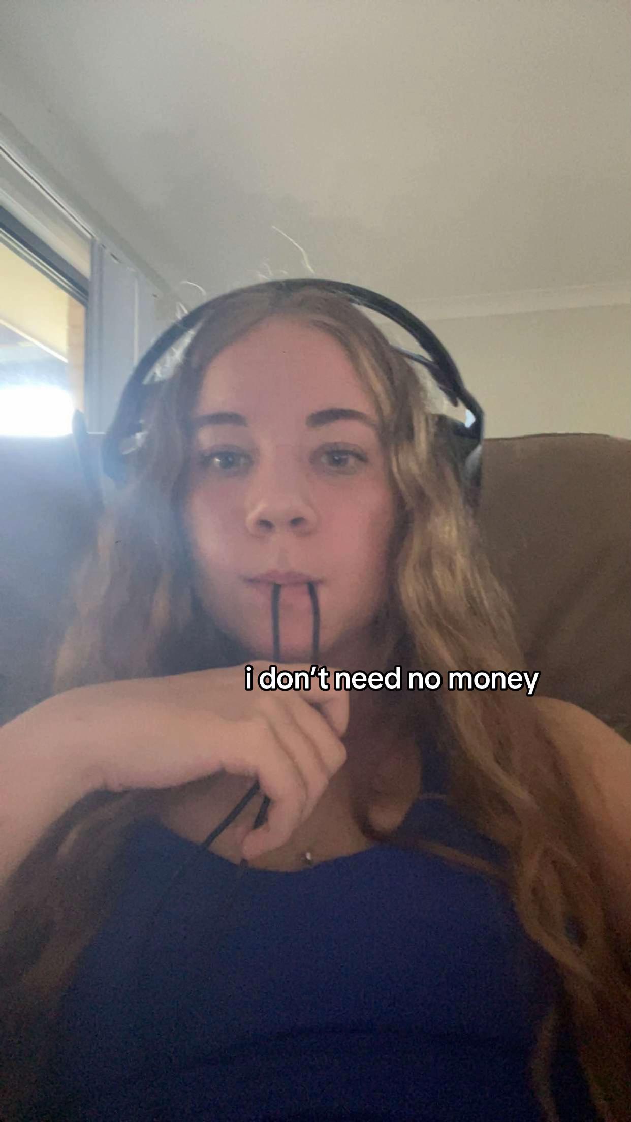 @elsie