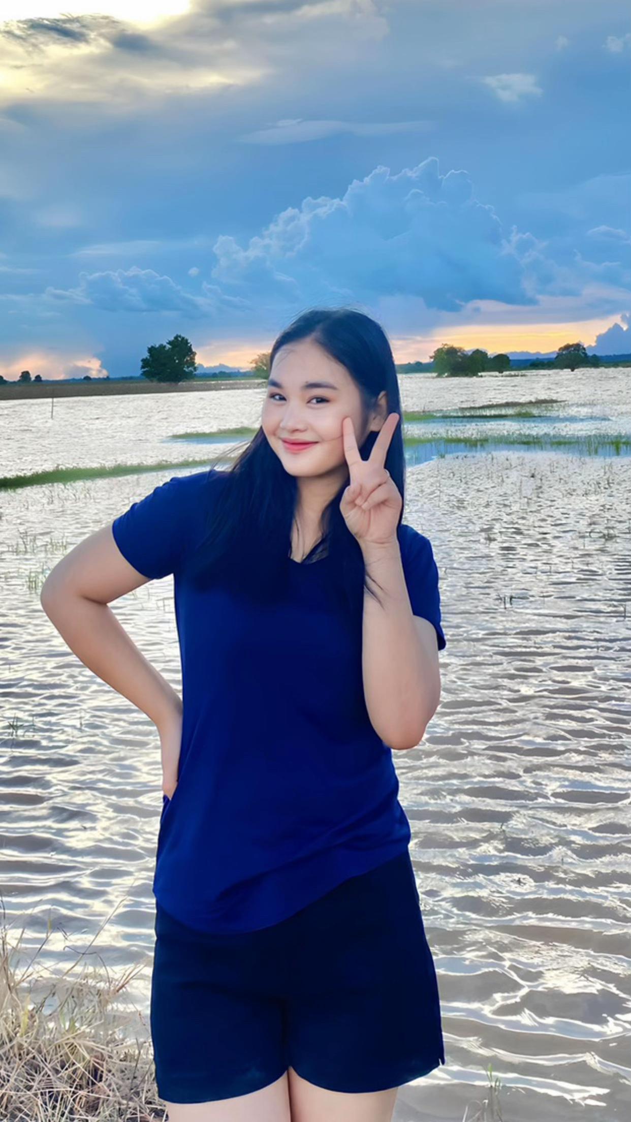 @ម៉ាក់ យ៉ា🤦♀️