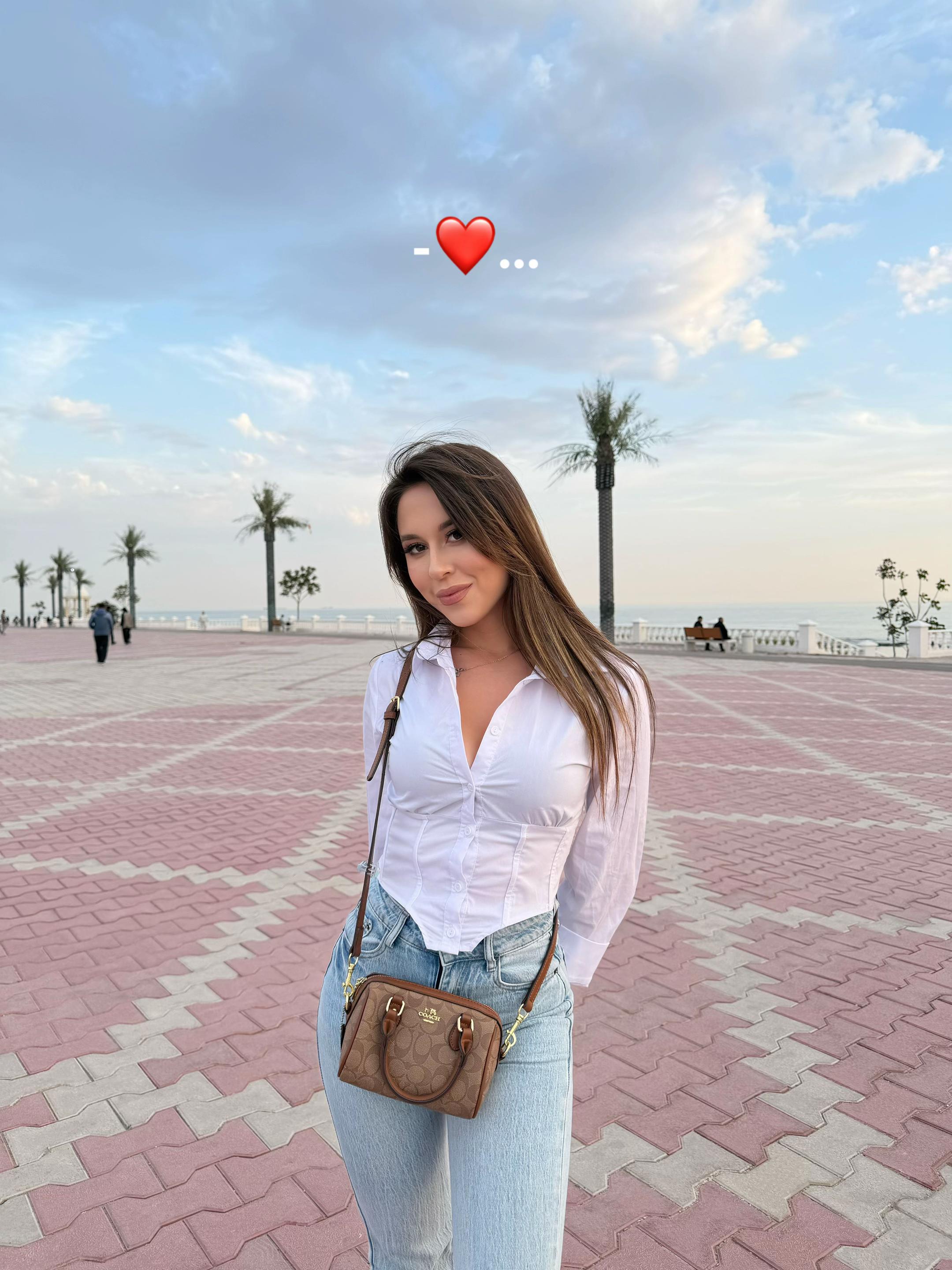 @abayashkaaa