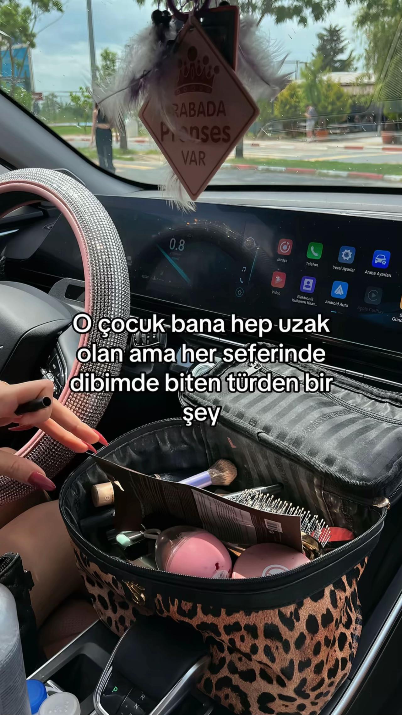 @𝐇.𝐊.