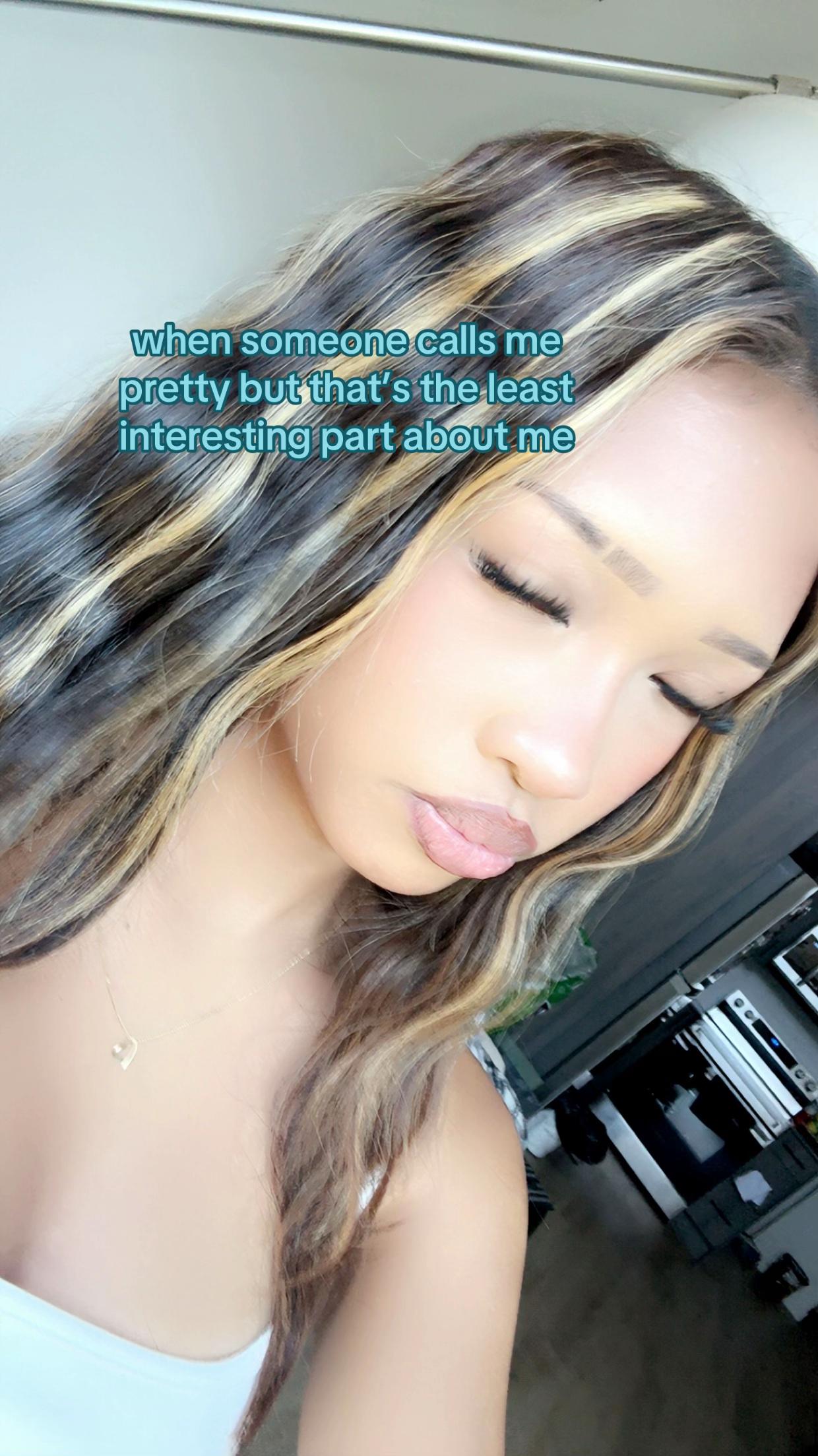 @𝜗ৎ