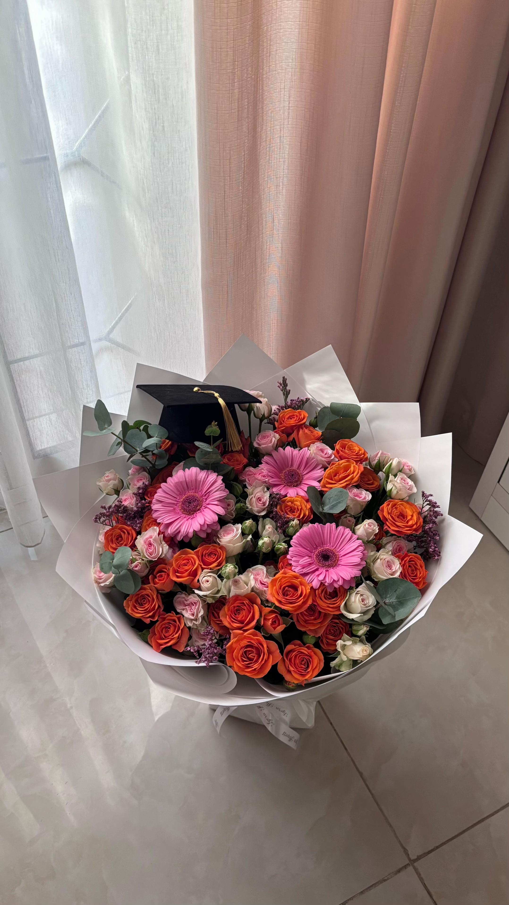 @LYORA FLOWERS | ليورا