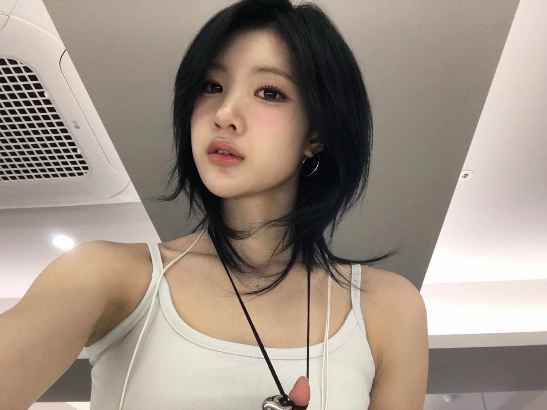 @black shadow | ์์