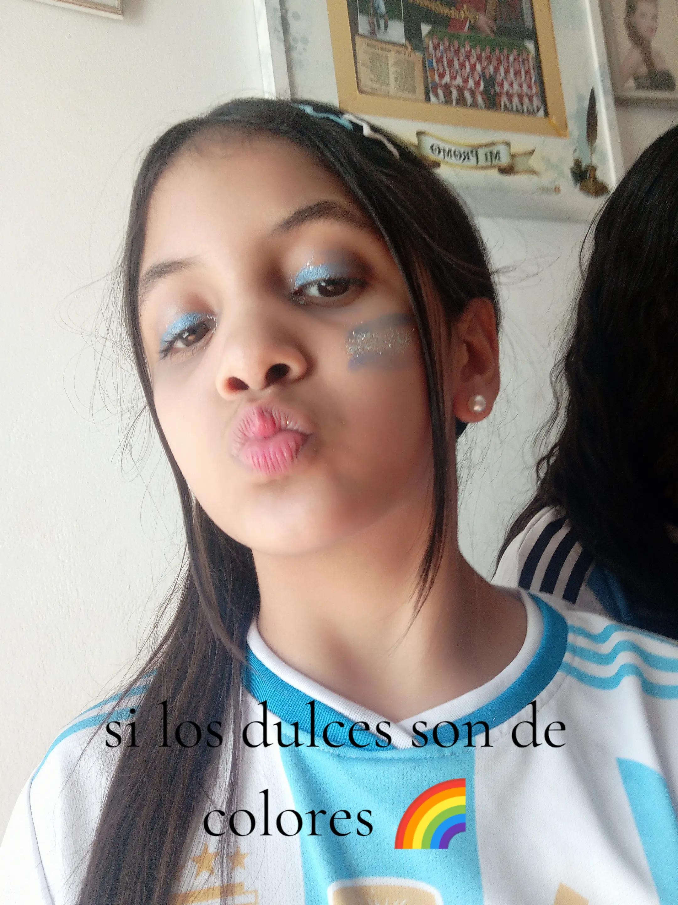 @la niña del pelo largo,