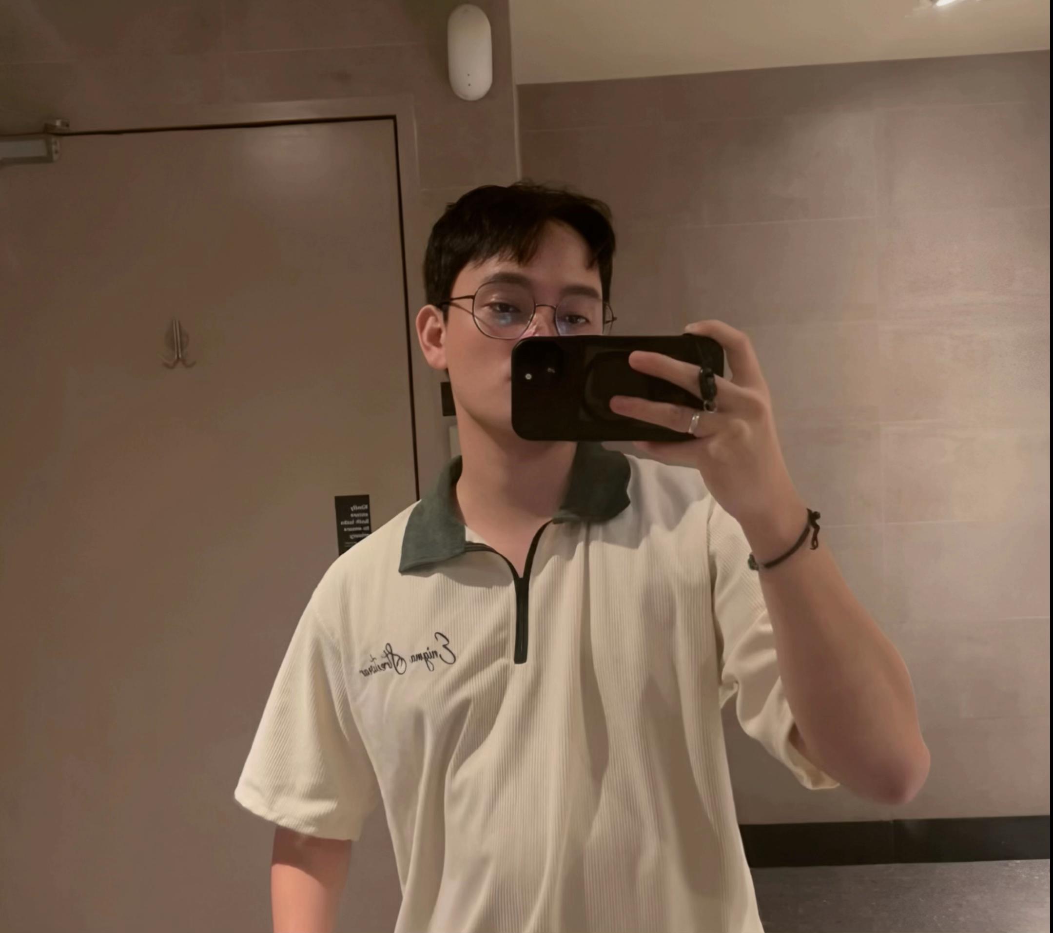@IG:skelijom