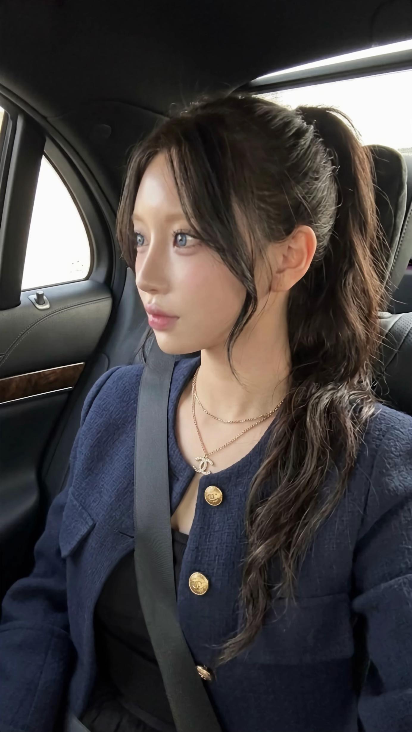 @수현