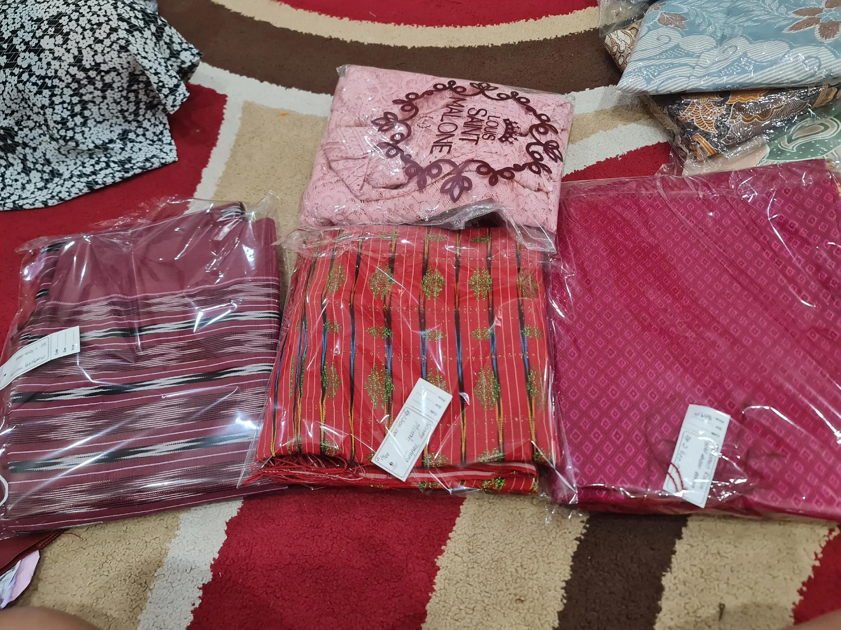 @Yuana Gallery Songket