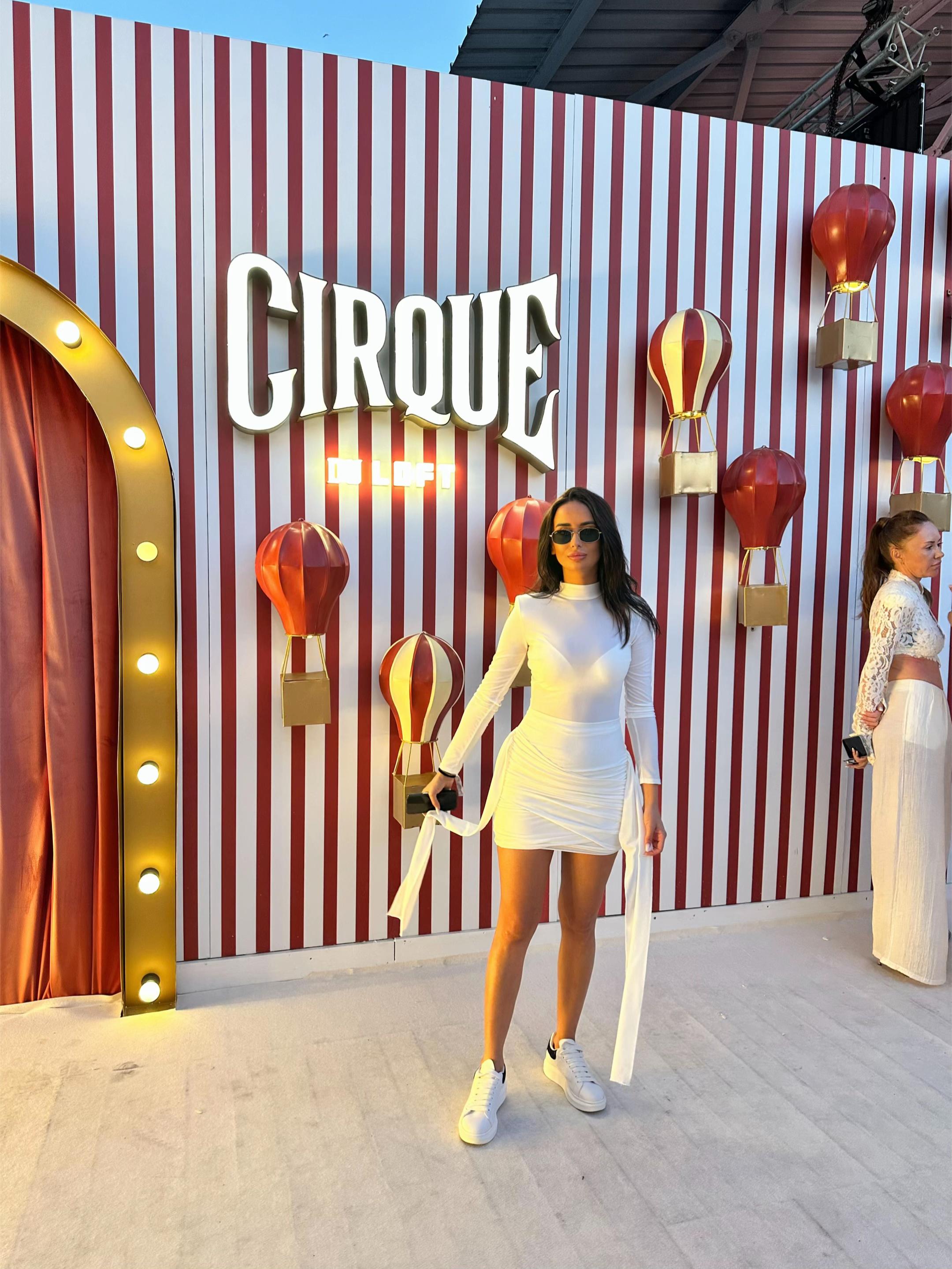 @Miss Coman