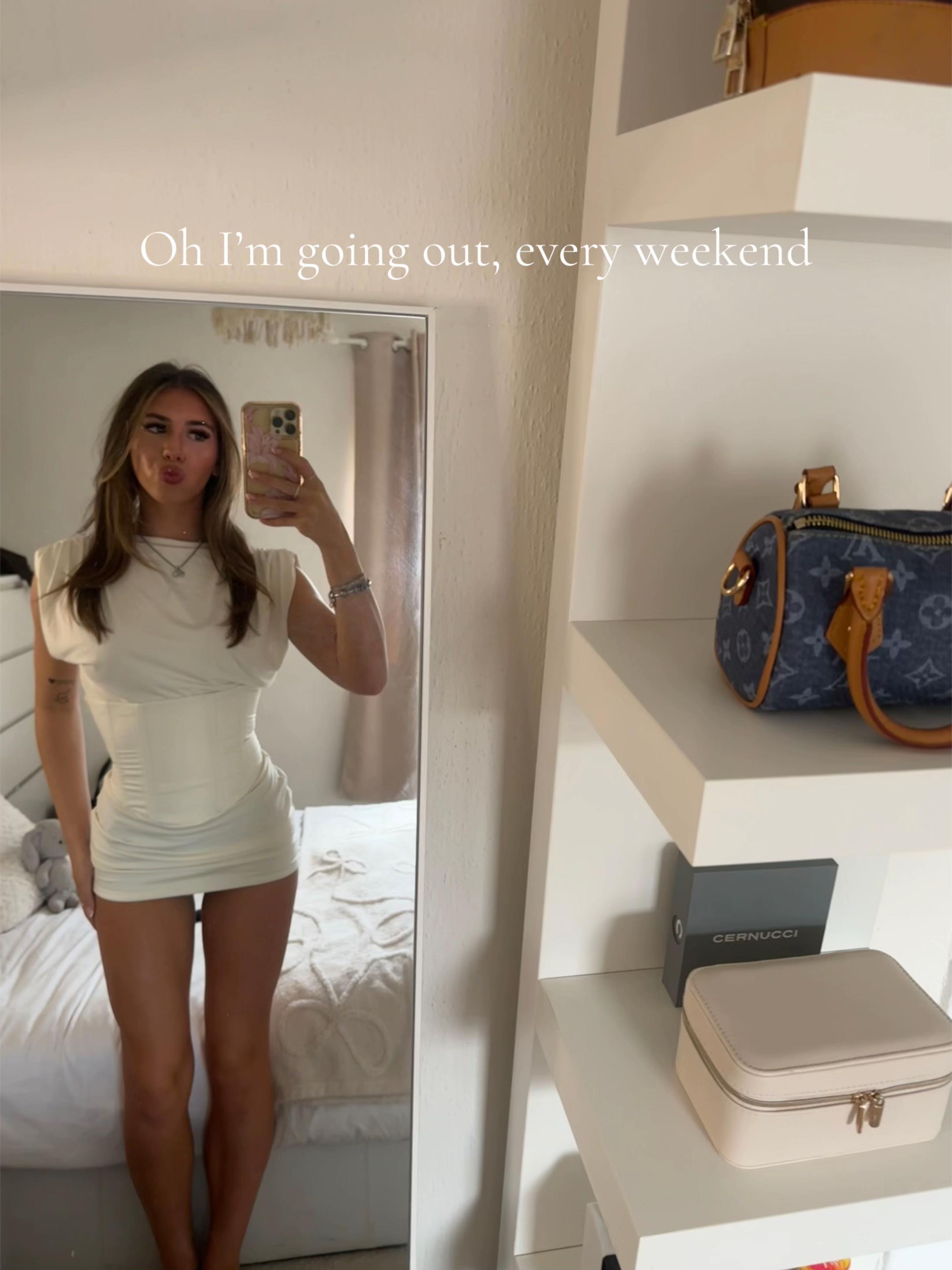 @Ashley Wicks🦋