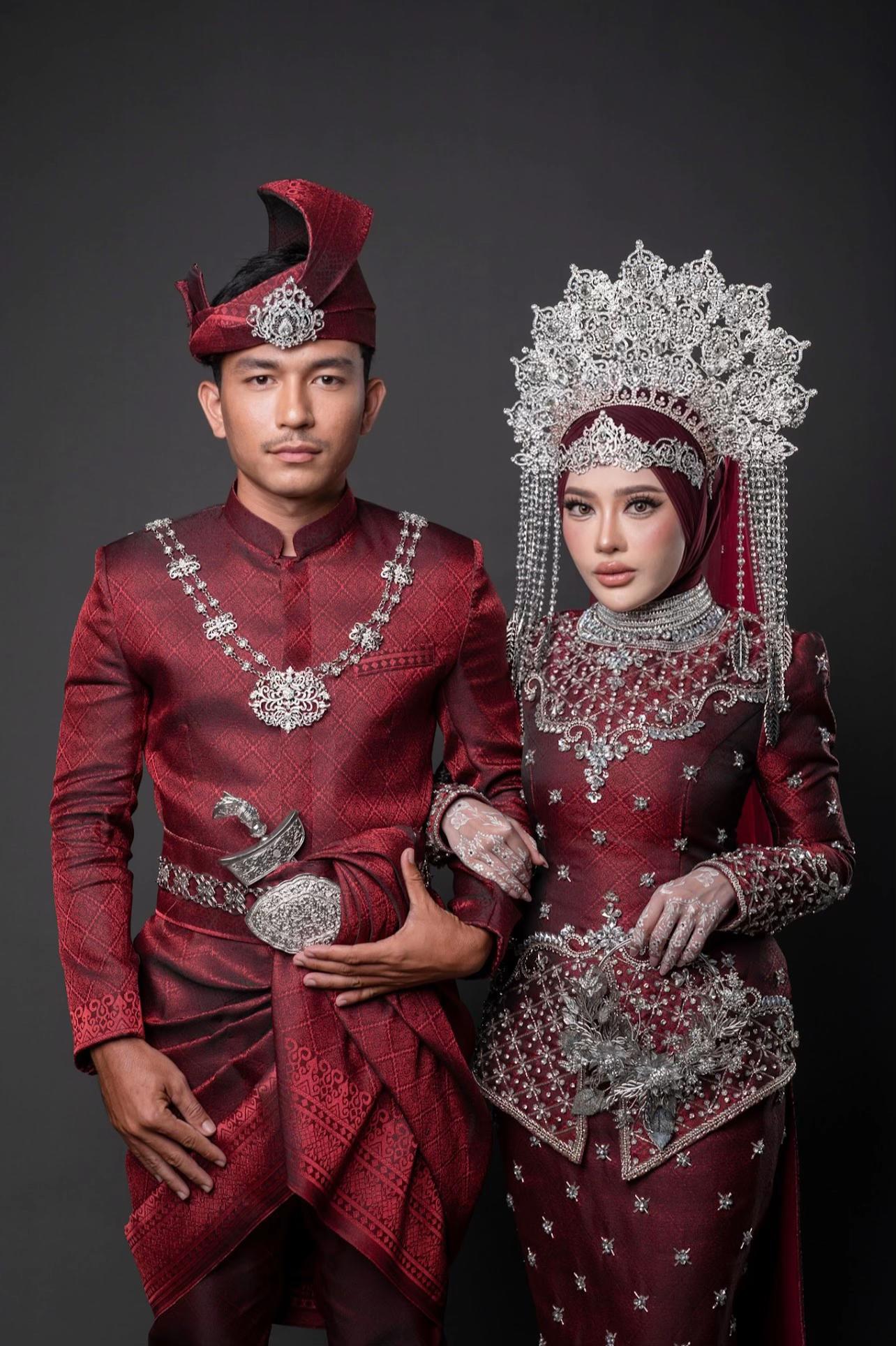 @PuteriAlyaa