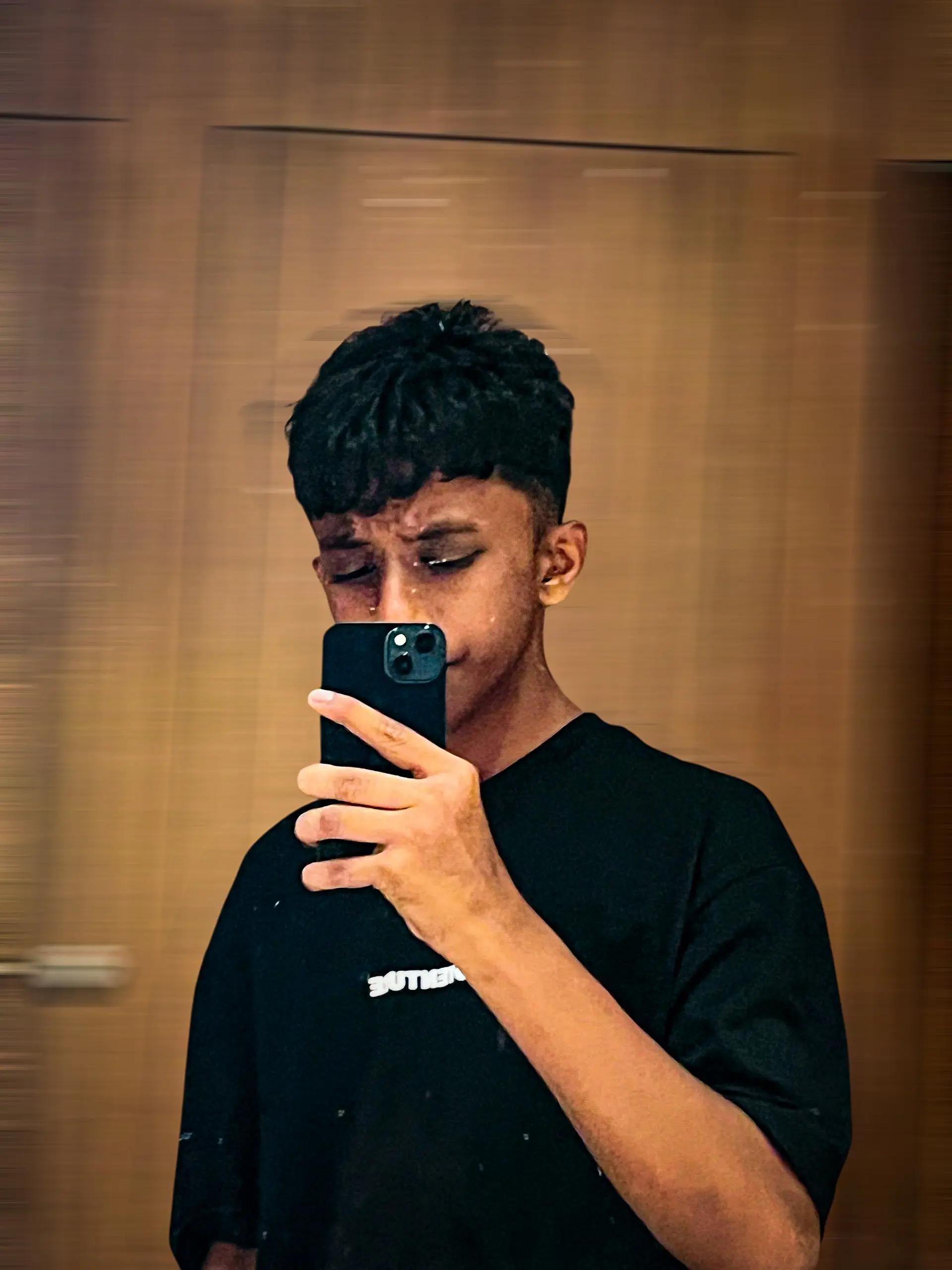 @B A Z I  ⚡ 🕷️