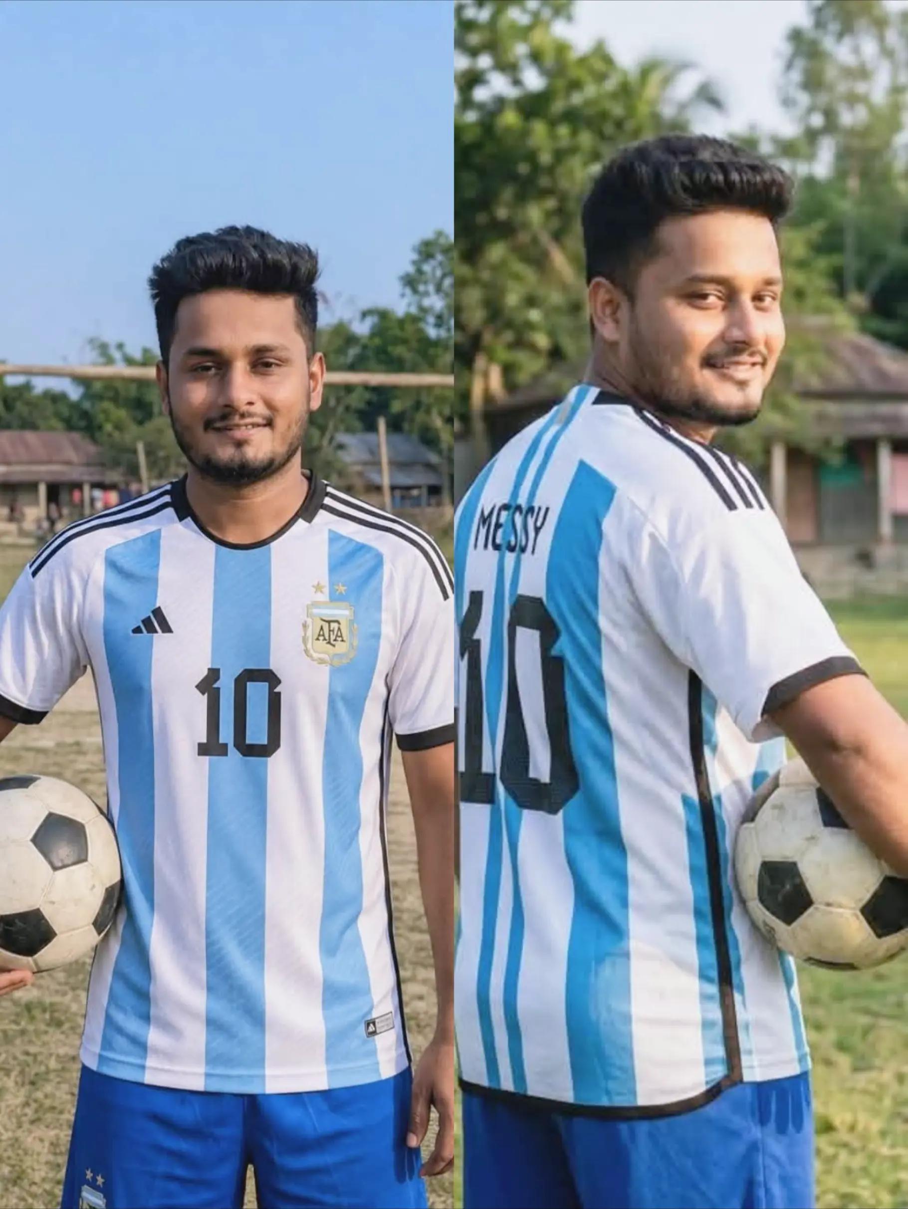 @অভিযাত্রিক