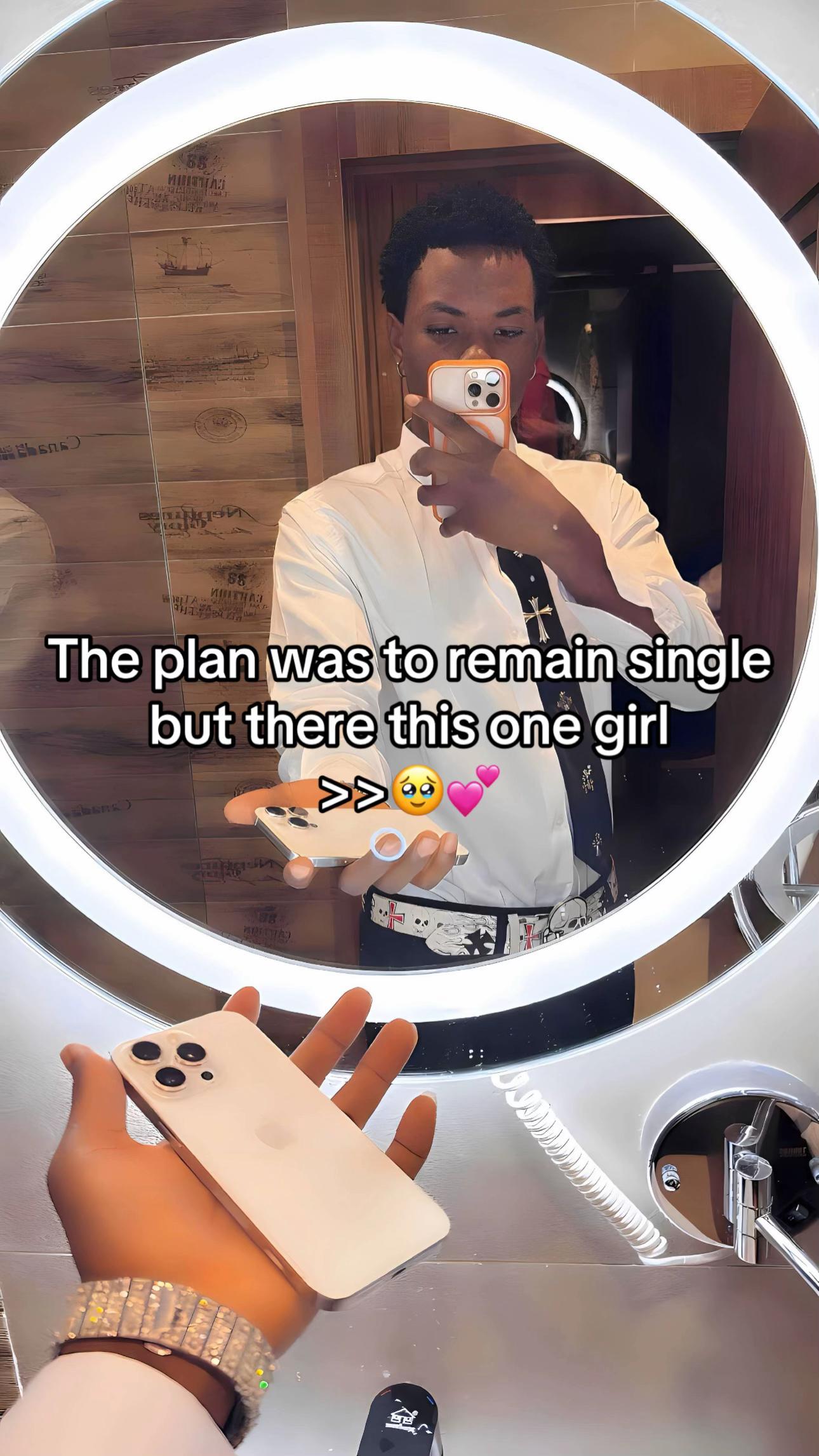 @🏝️Just Alex 🏝️