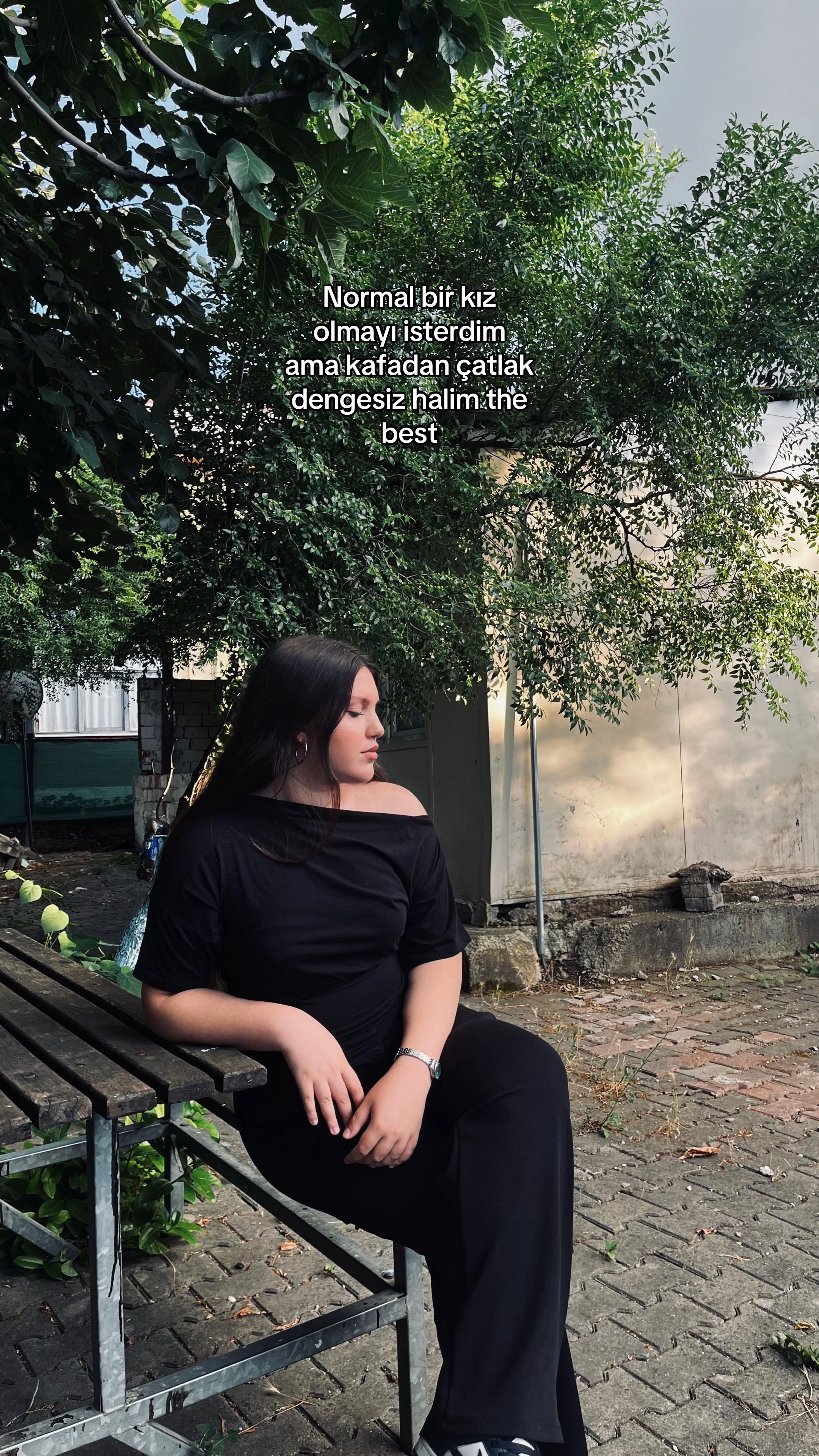 @merveedursuun