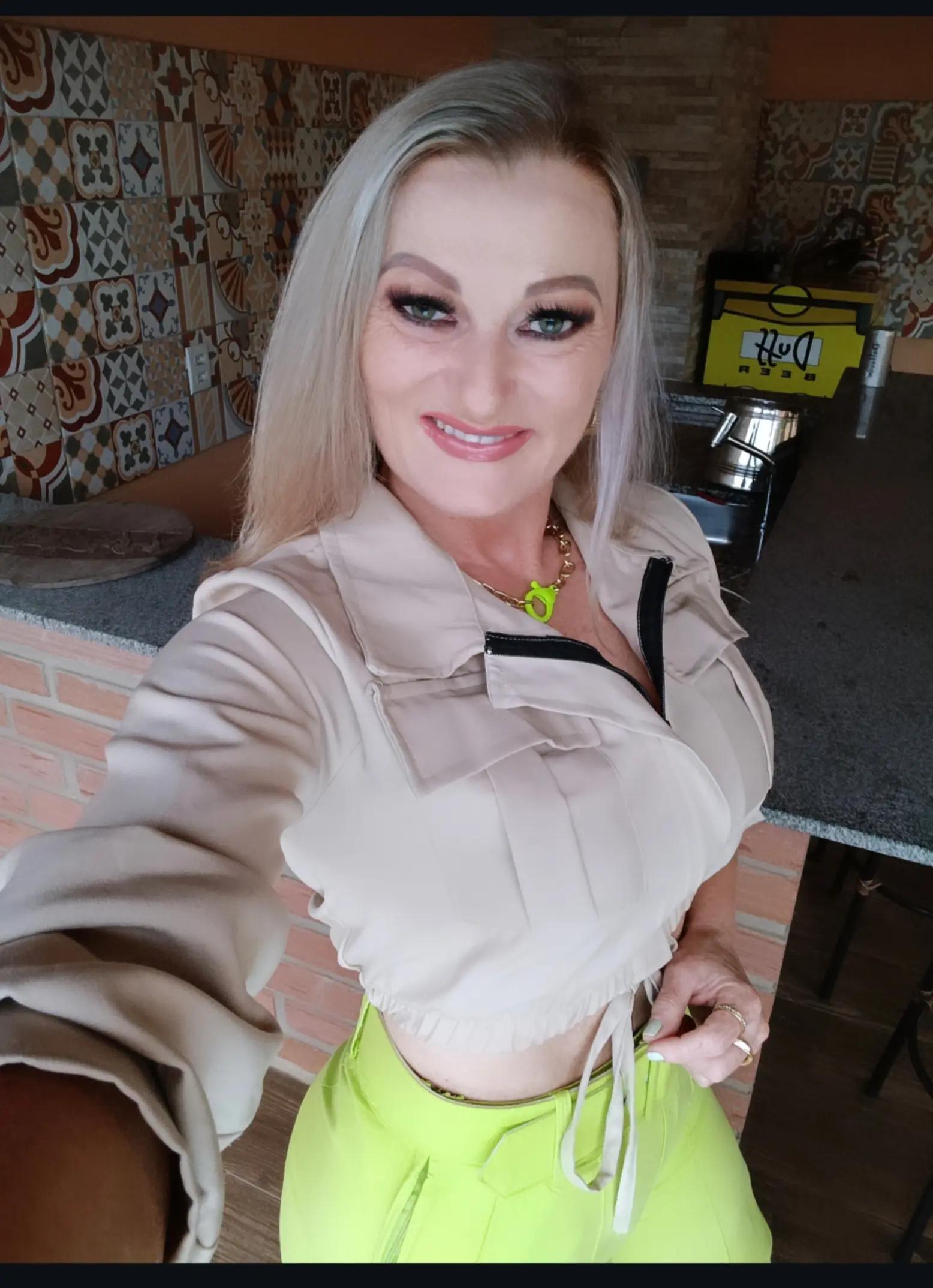 @Carla Schaefer de Lima