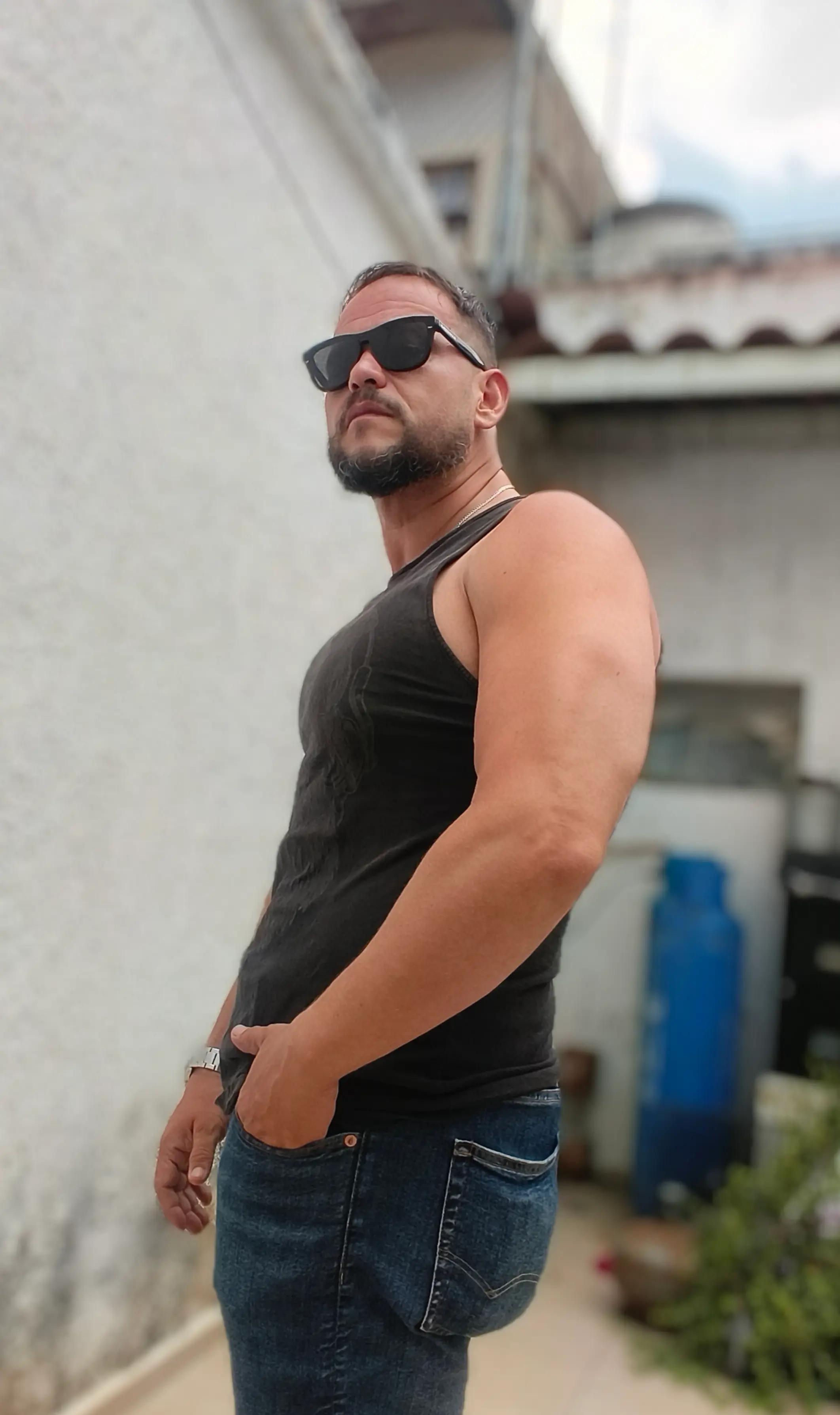 @Héctor
