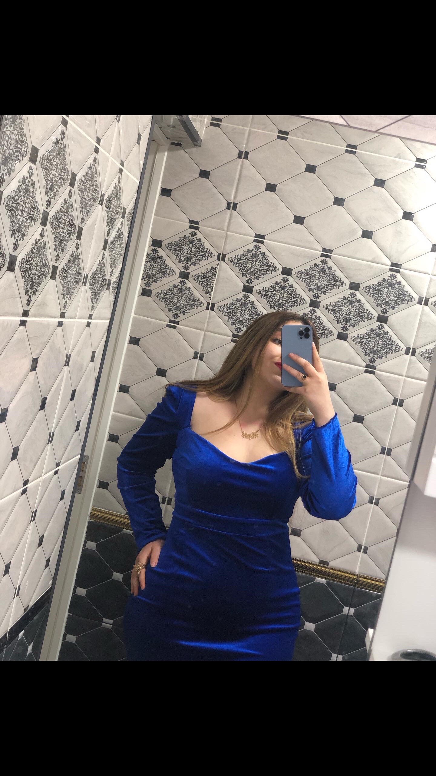 @user77367813997