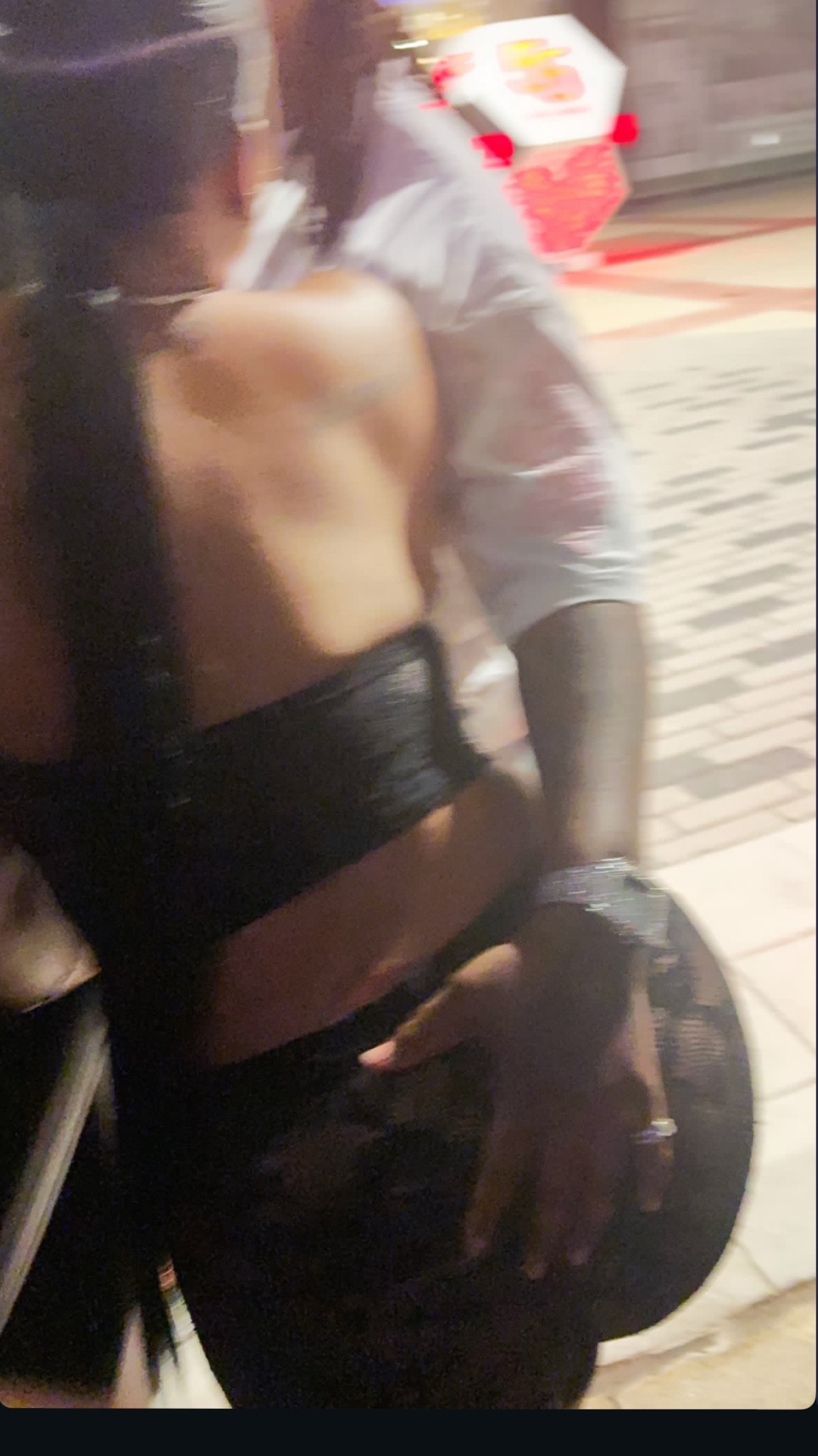 @Dacionnaaaaa