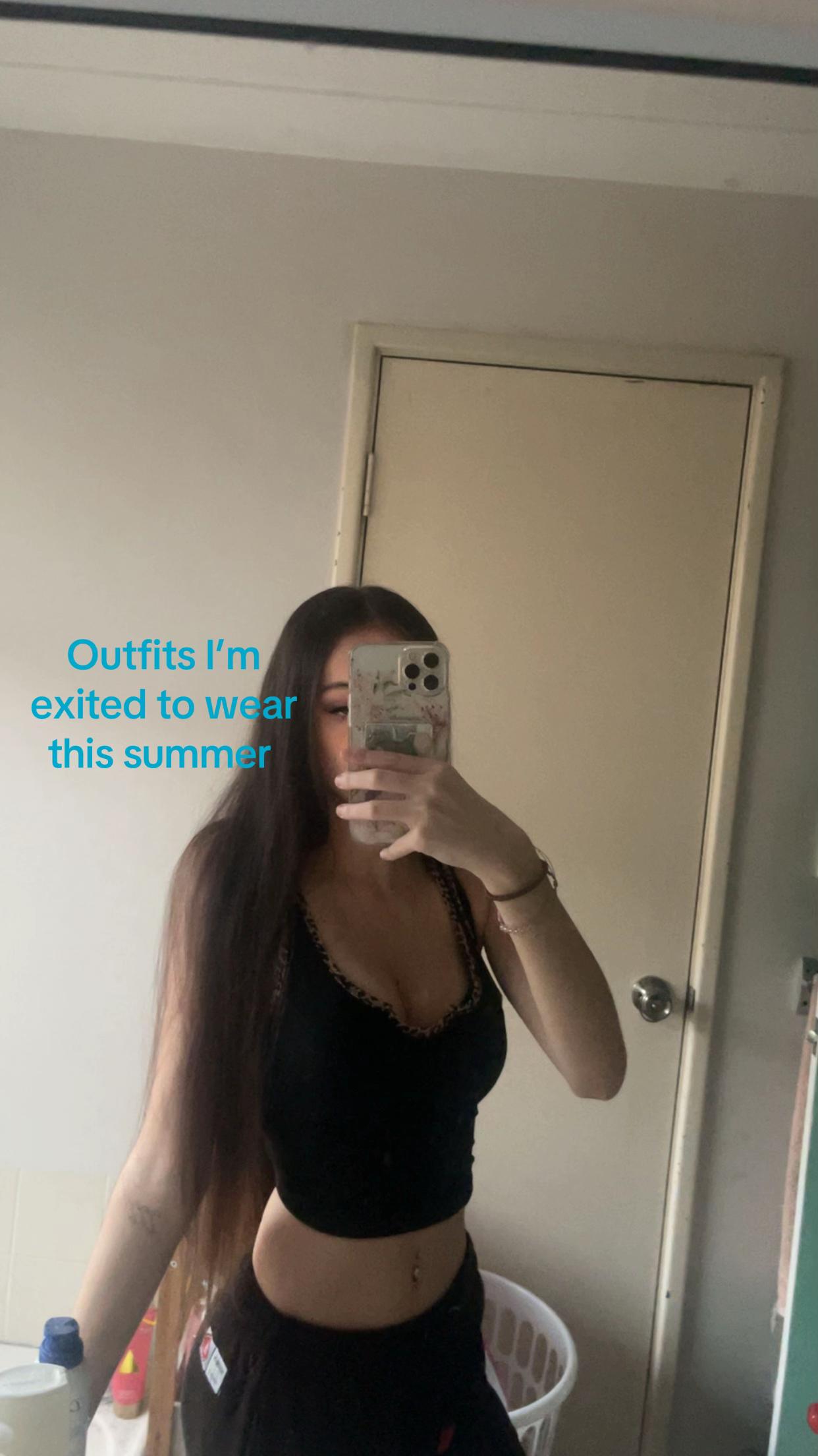 @𝒞ℴ𝓊𝓇𝓉𝓃ℯ𝓎