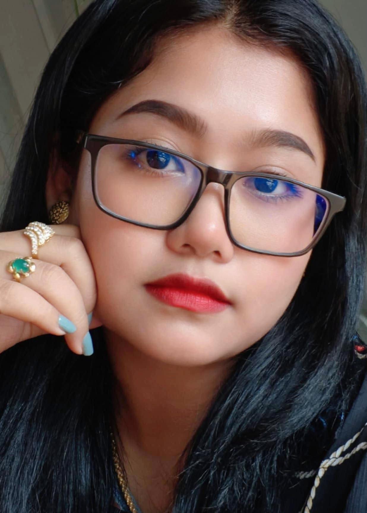@maywaddyoo 98 (သထုံသူaccအစစ်)