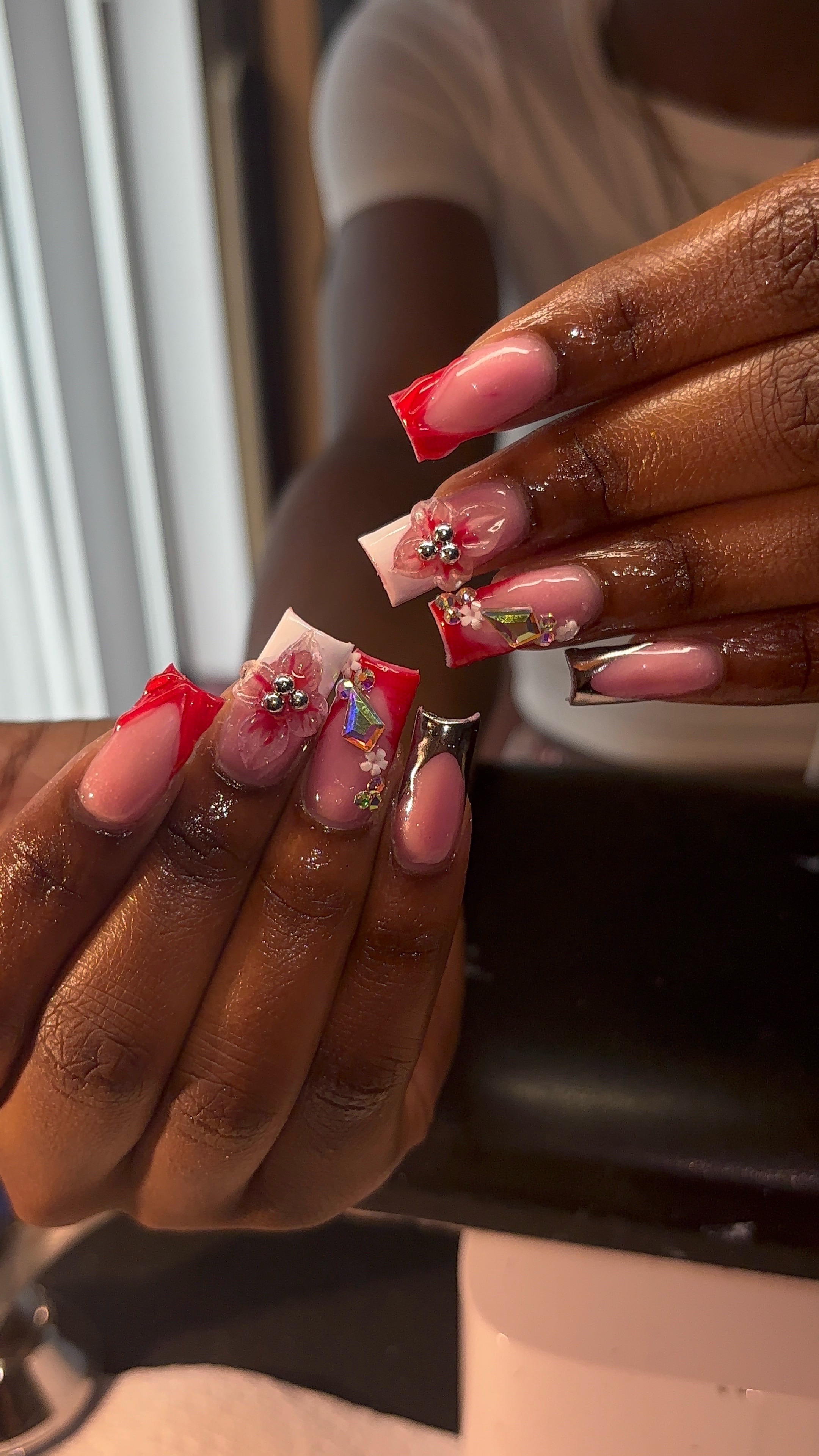 @nailsssbymonii