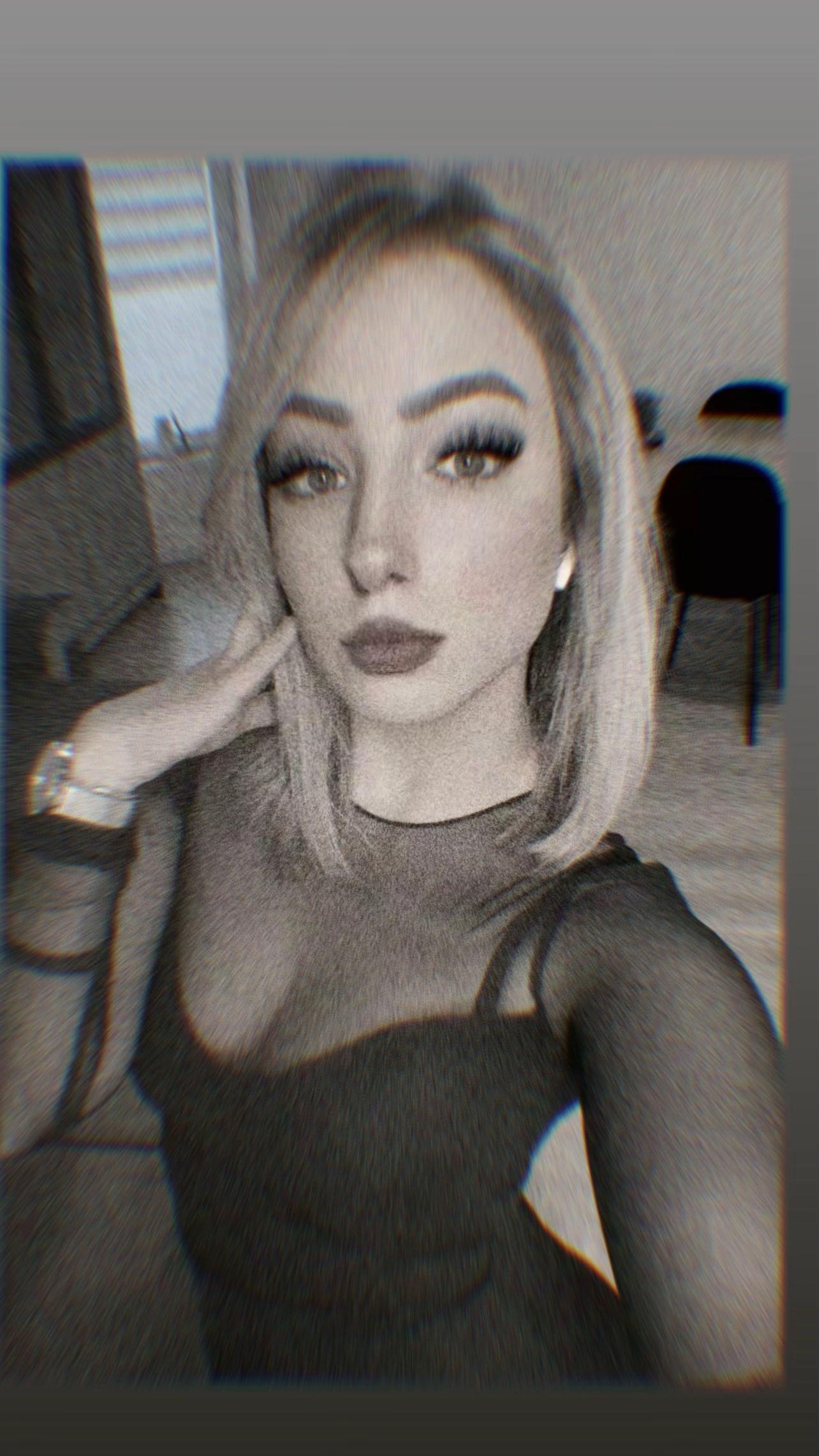 @L&ordf;urrie🫶🏼