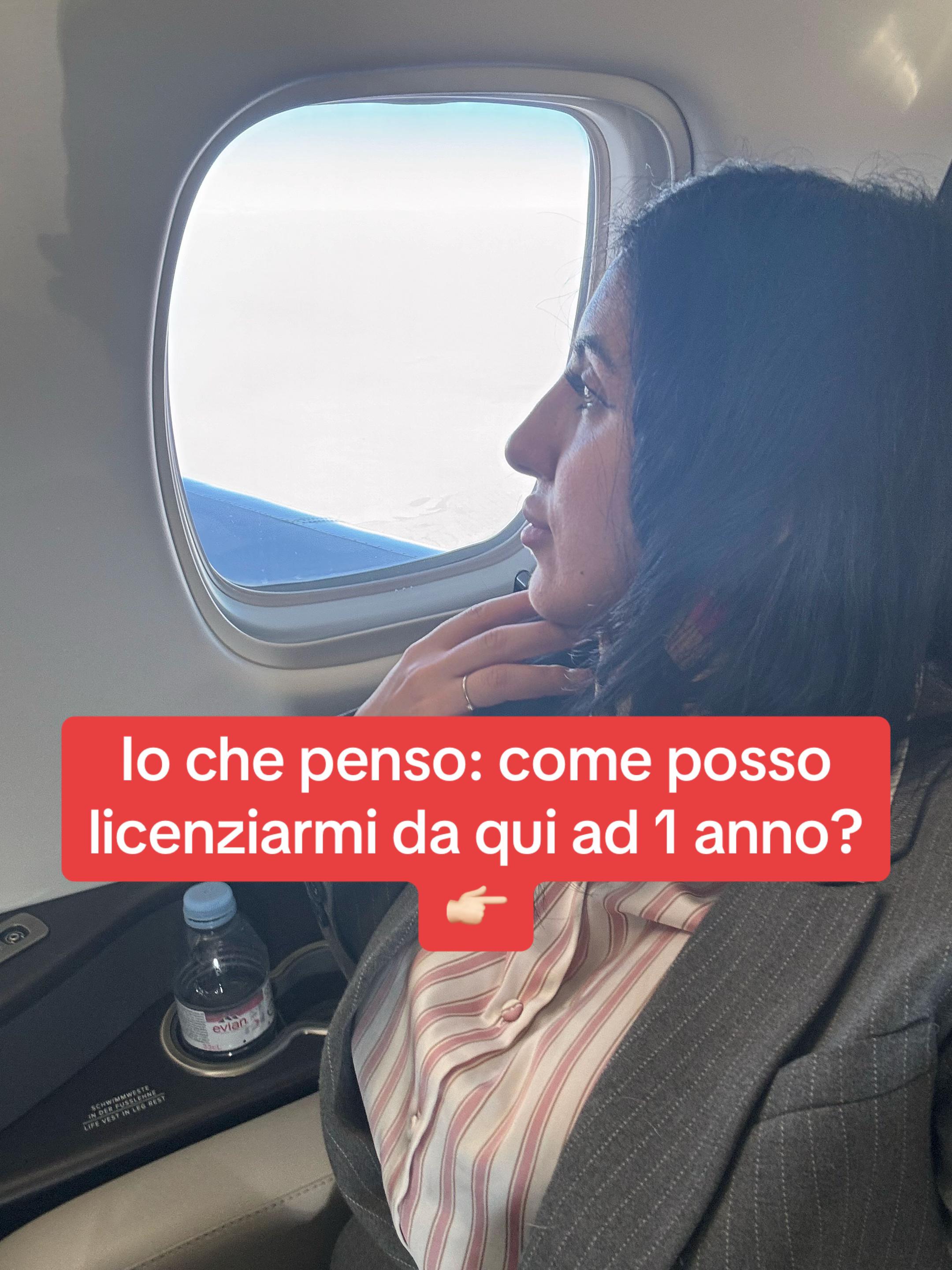 @veronicaagosto_