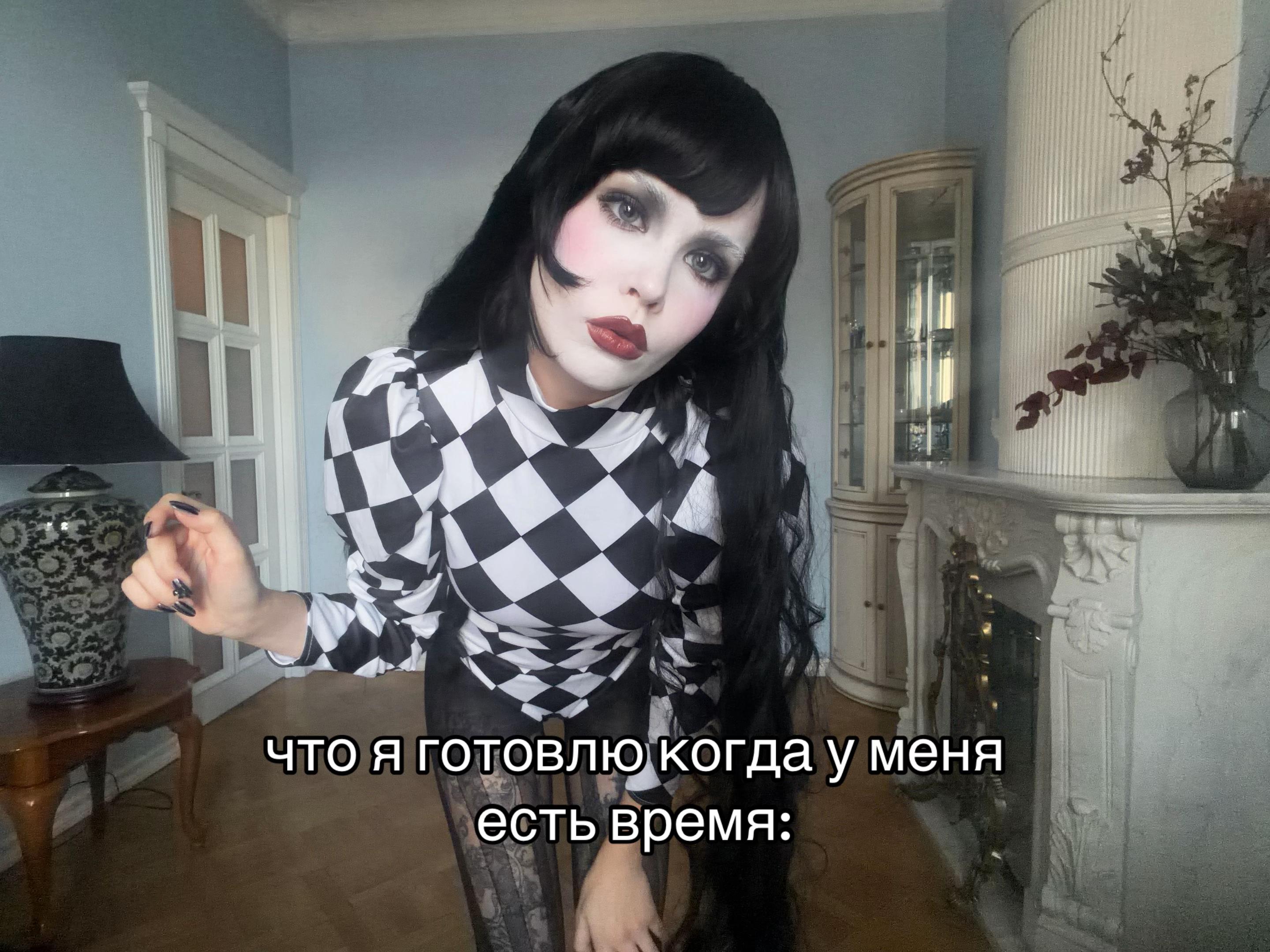 @акира